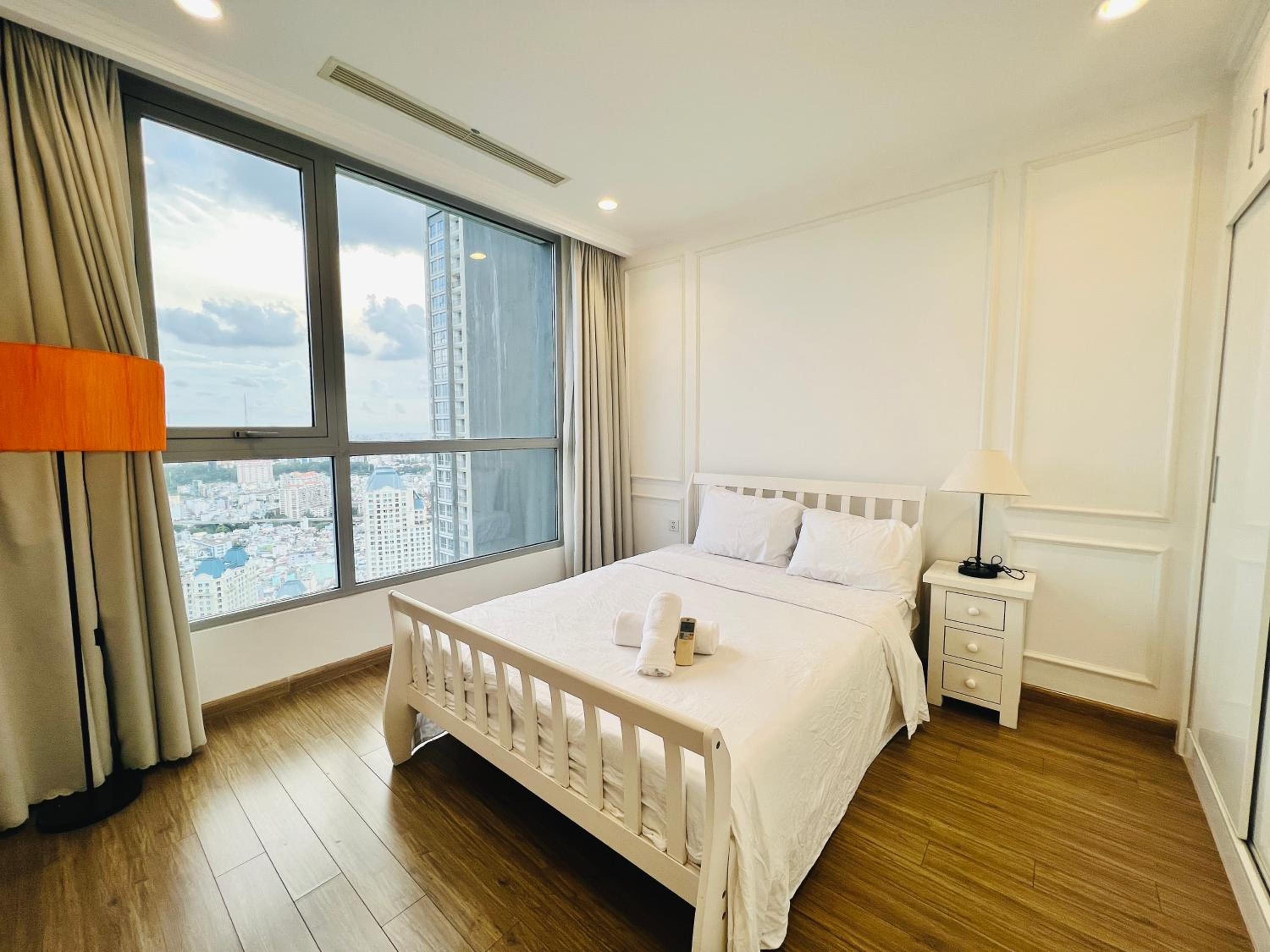 Landmark Vinhomes Service Apartment