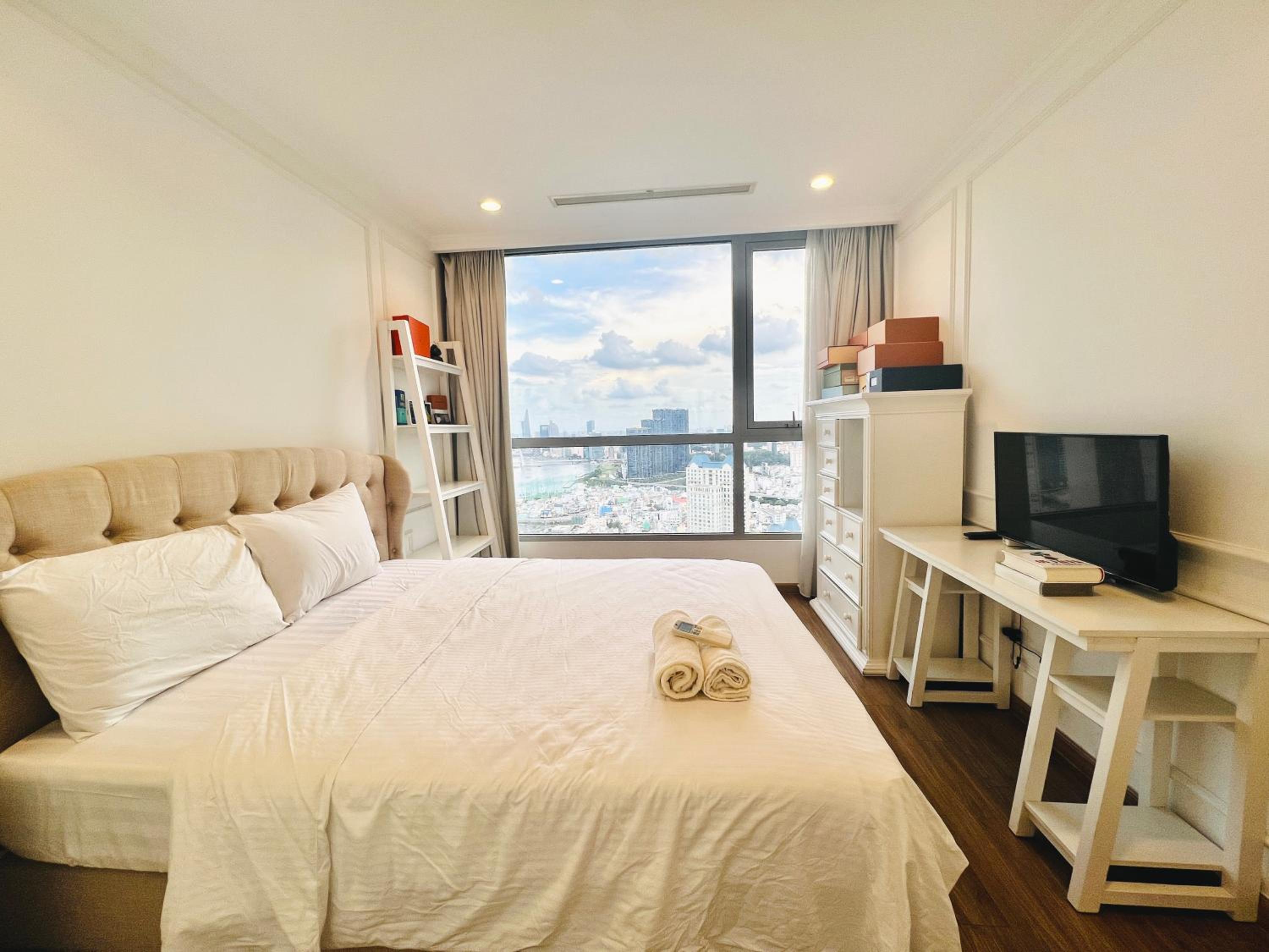 Landmark Vinhomes Service Apartment
