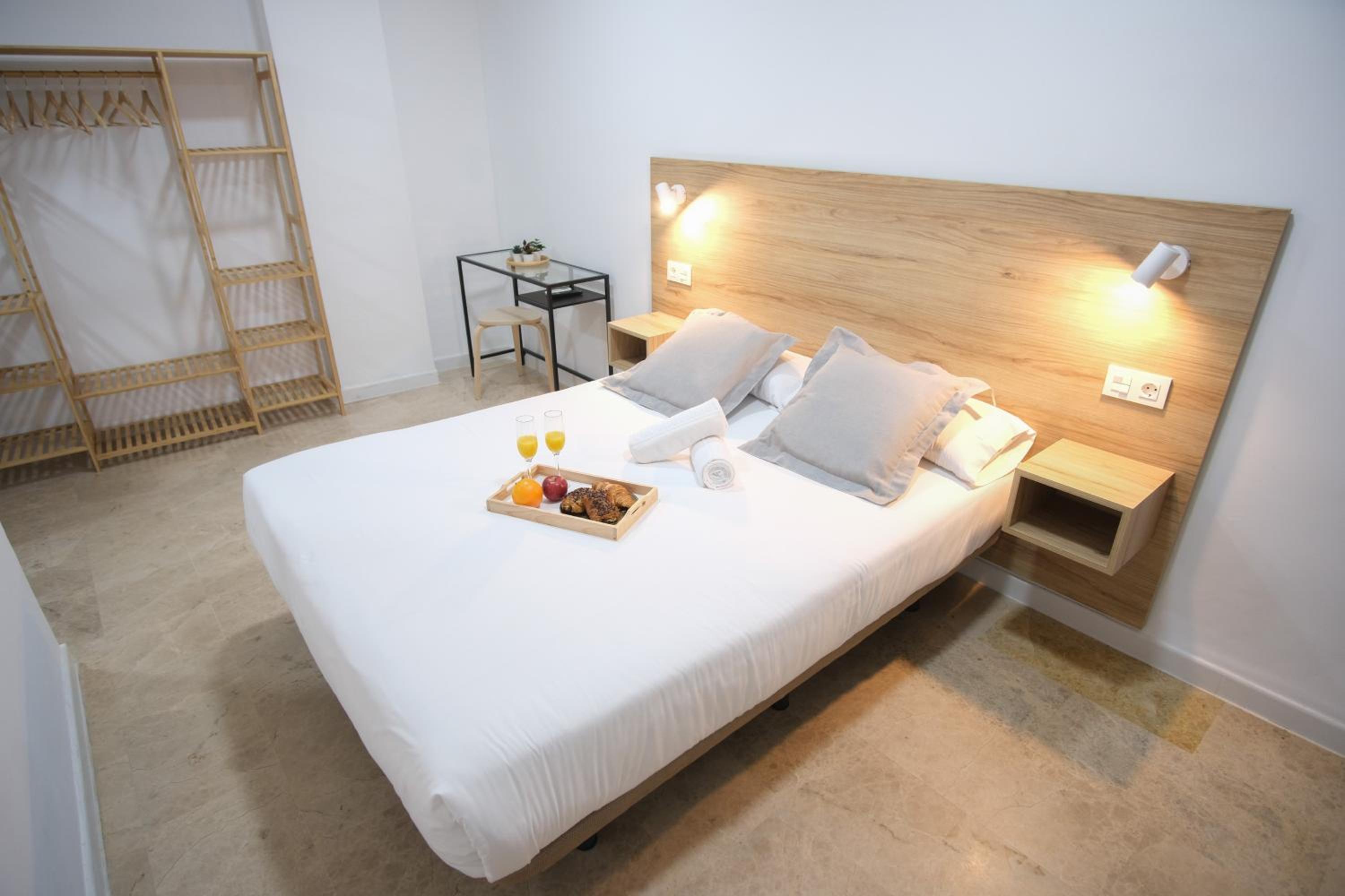 Urban Rooms Alicante view 3