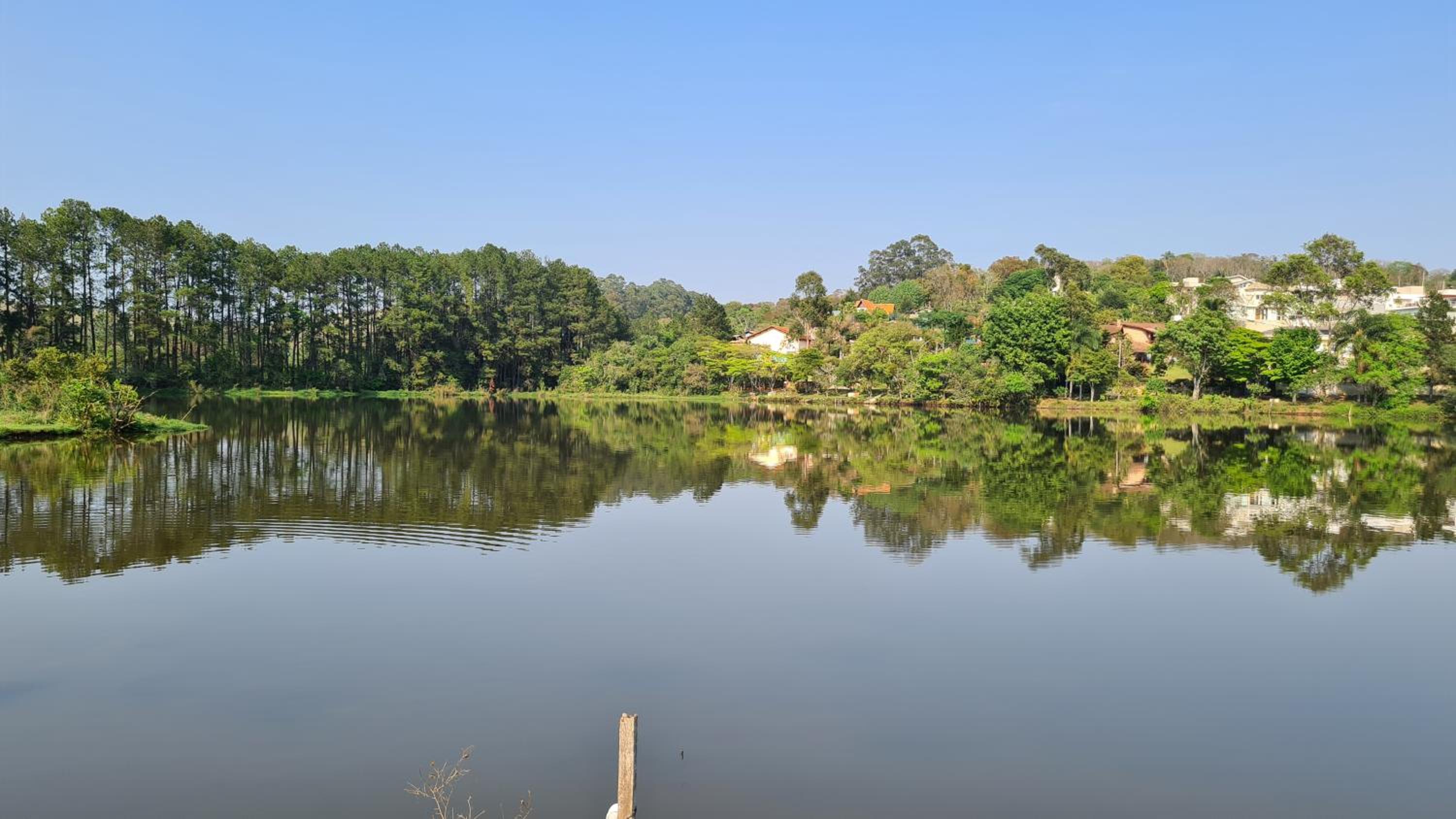 Piscina Climatizada em condomínio - Atibaia SP