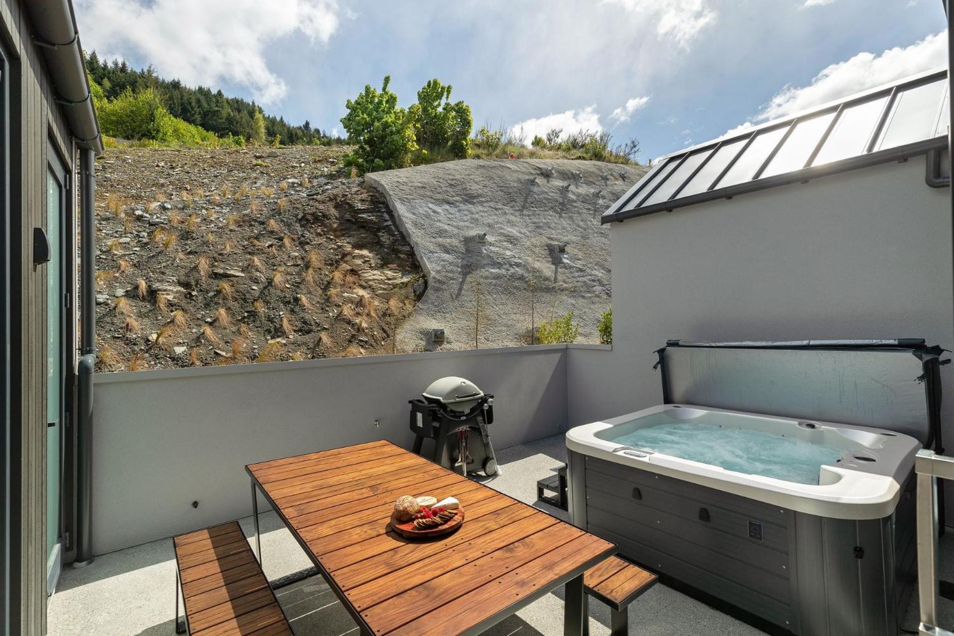 Wai Maunga Villa view 3