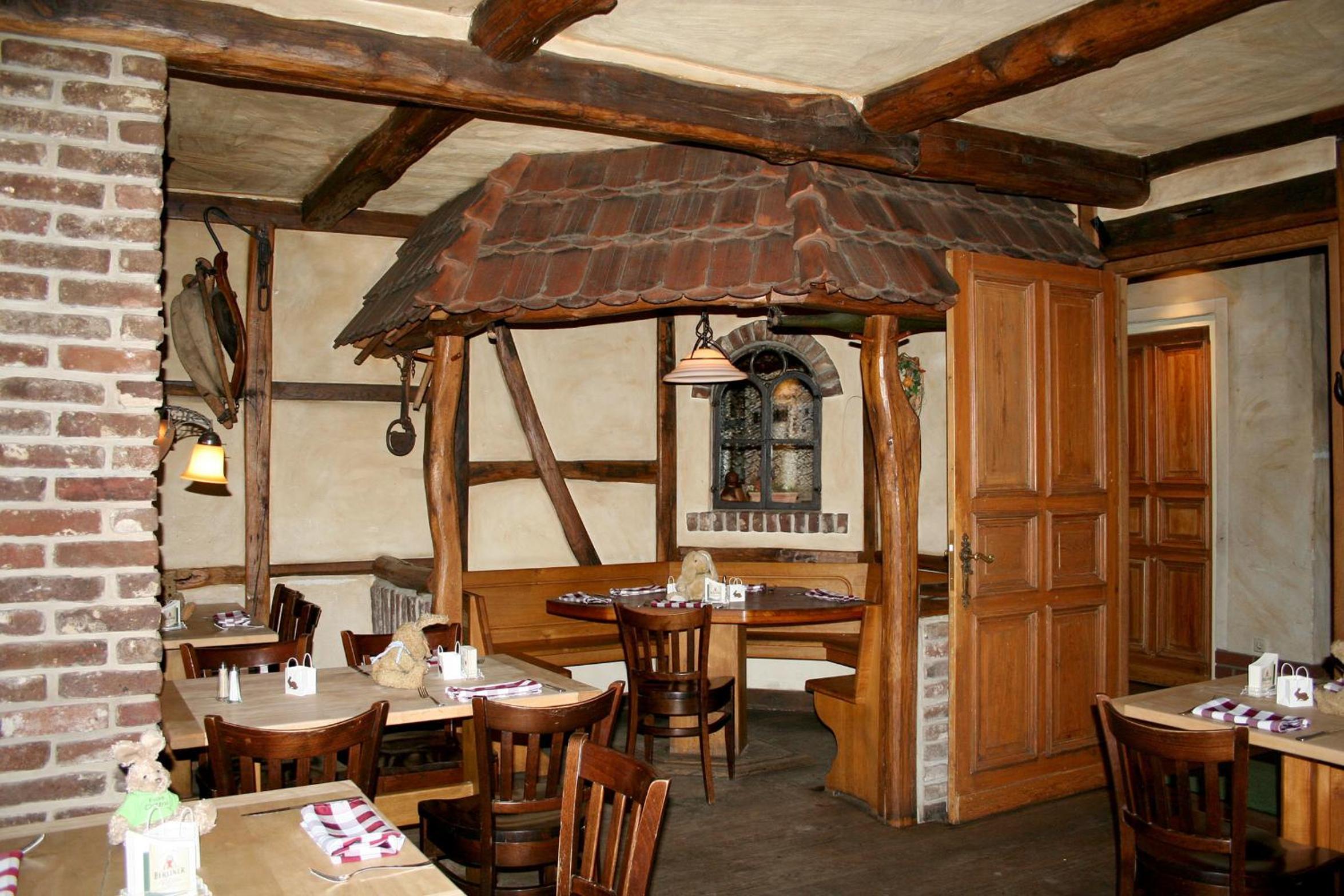Landgasthof zur krummen Linde view 5