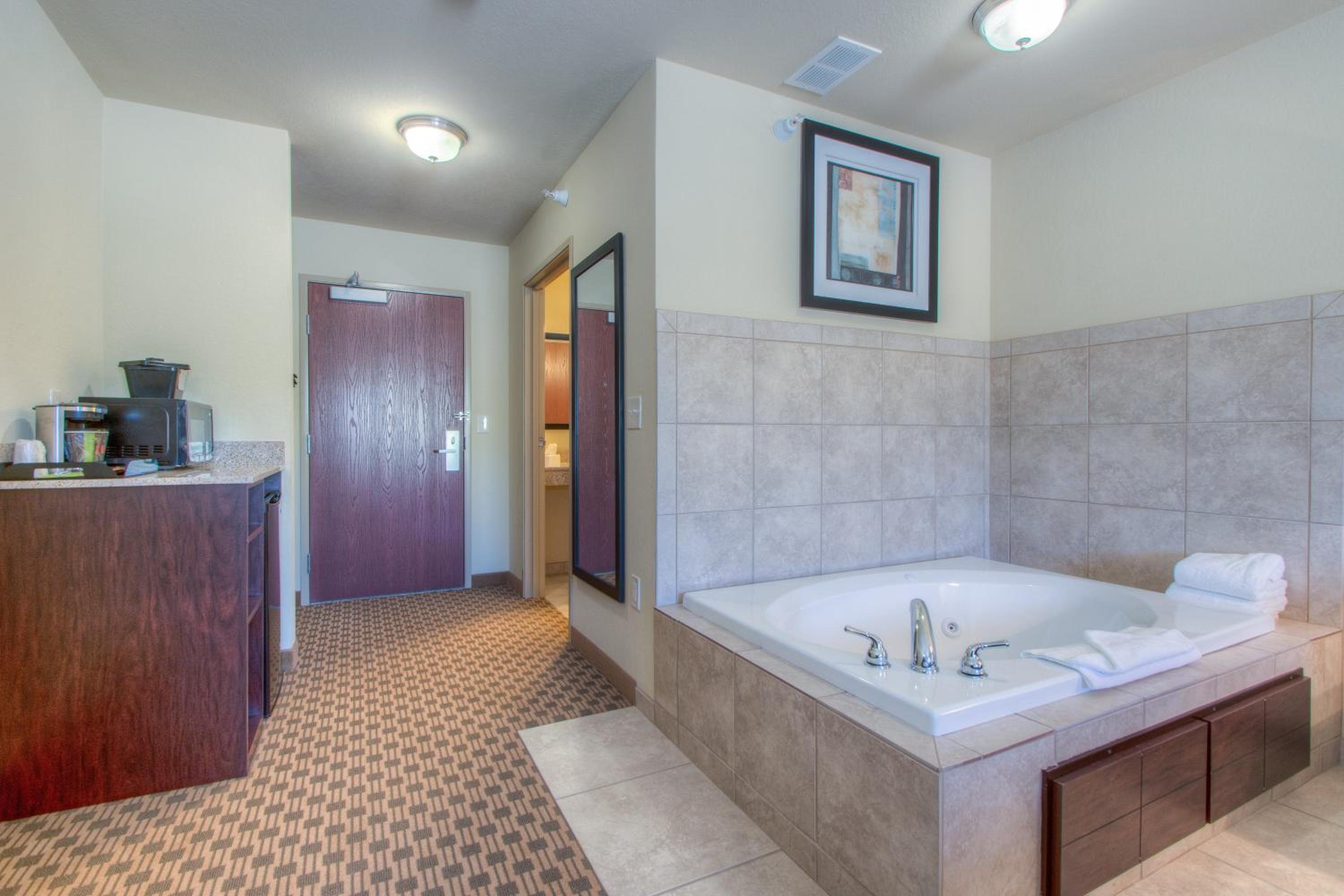 Cobblestone Inn & Suites - Harper