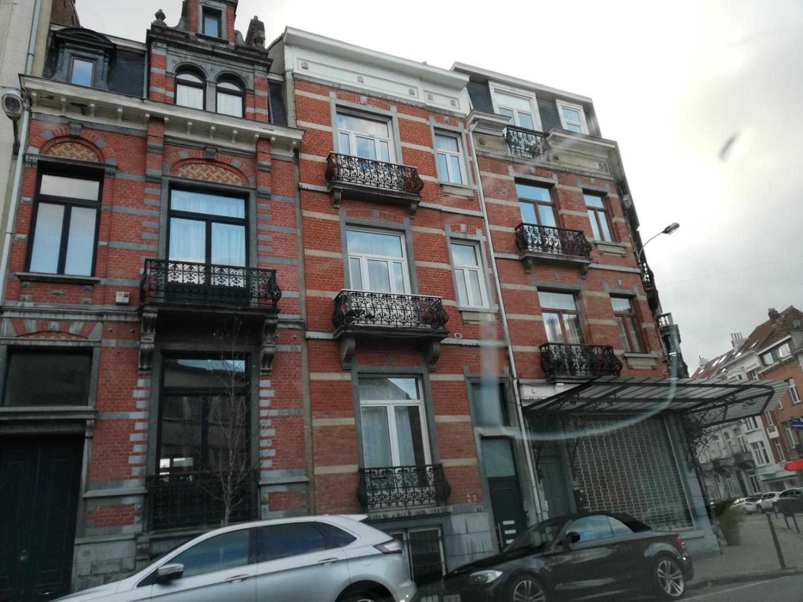 Chatelain Residence