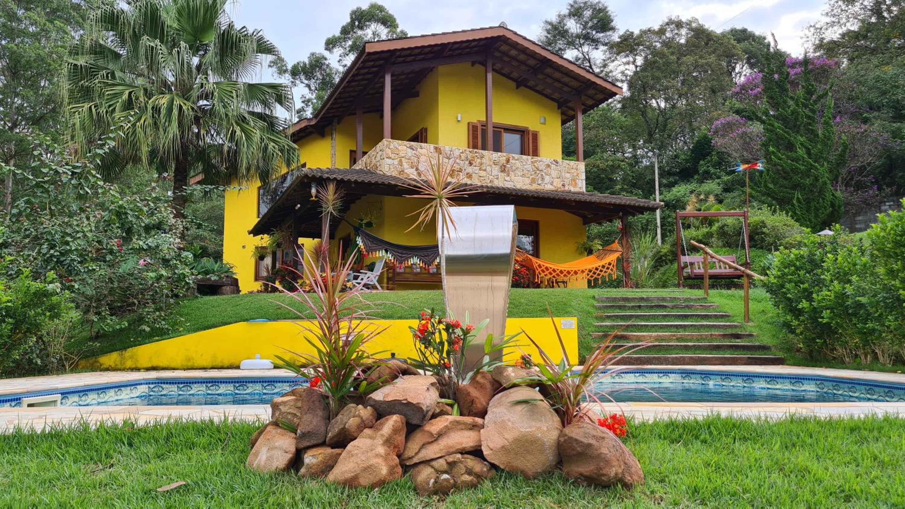 Piscina Climatizada em condomínio - Atibaia SP