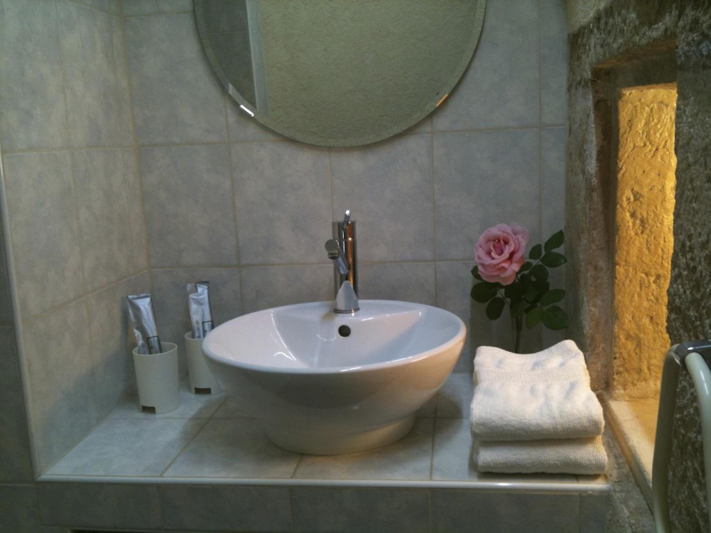 Photo 47
