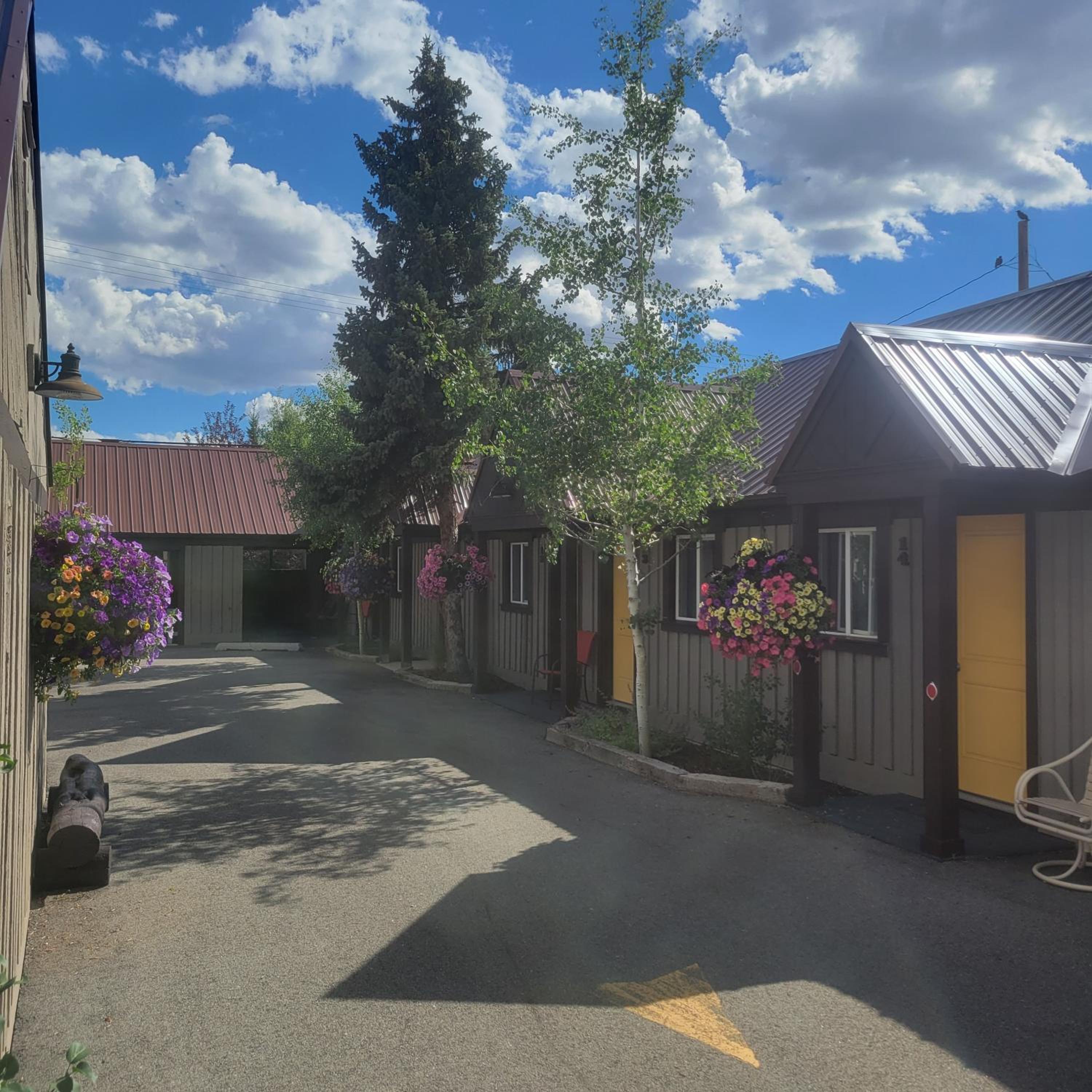 Gannett Peak Lodge