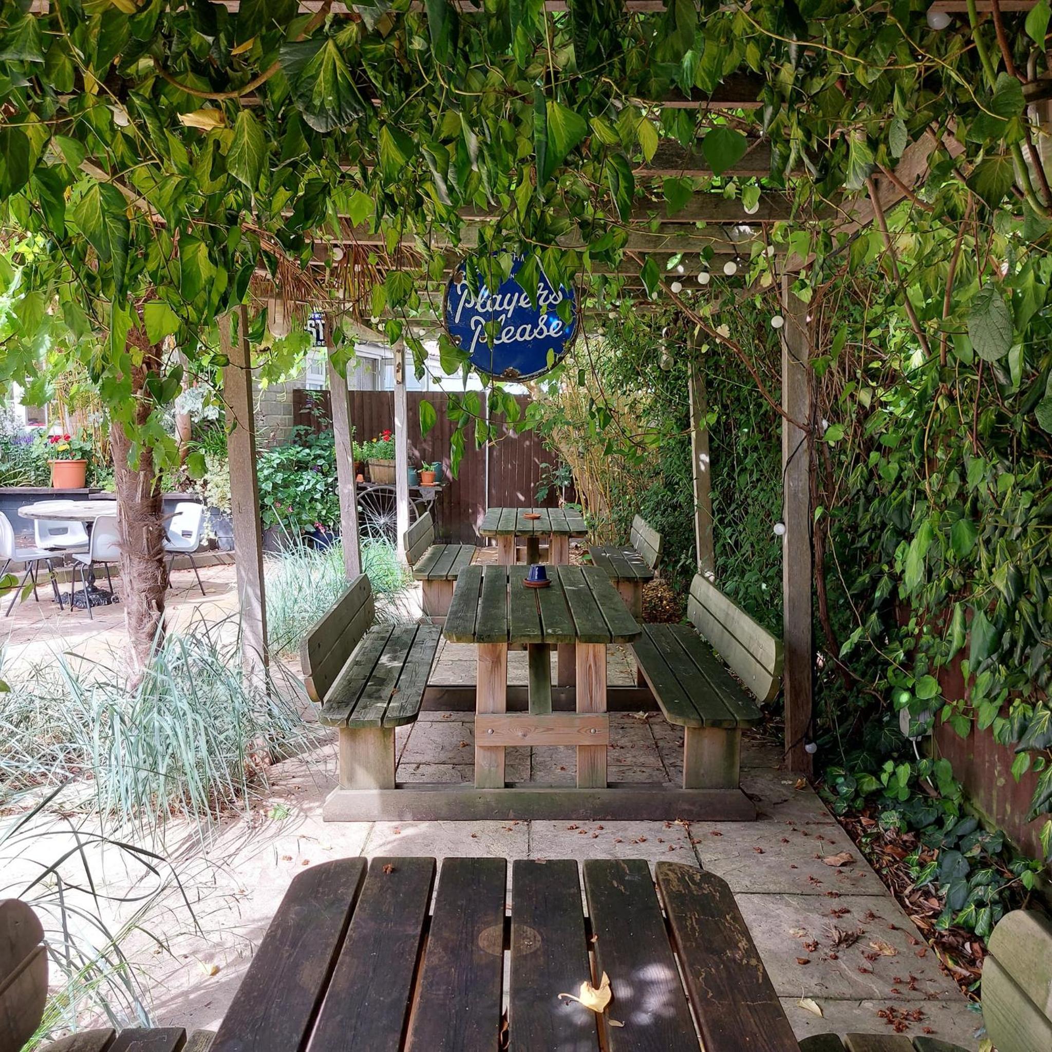 Ilminster Vacations - The Five Dials Inn - Property Image 29