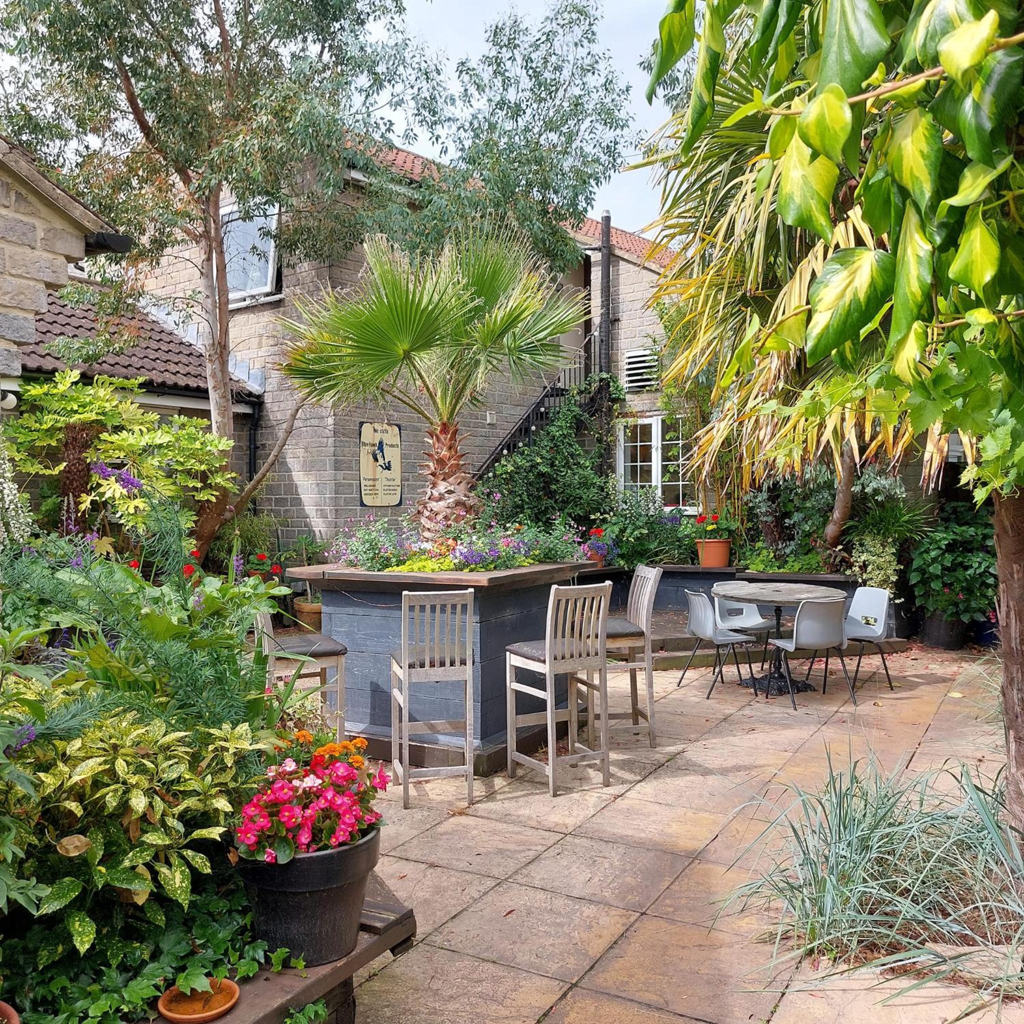 Ilminster Vacations - The Five Dials Inn - Property Image 23