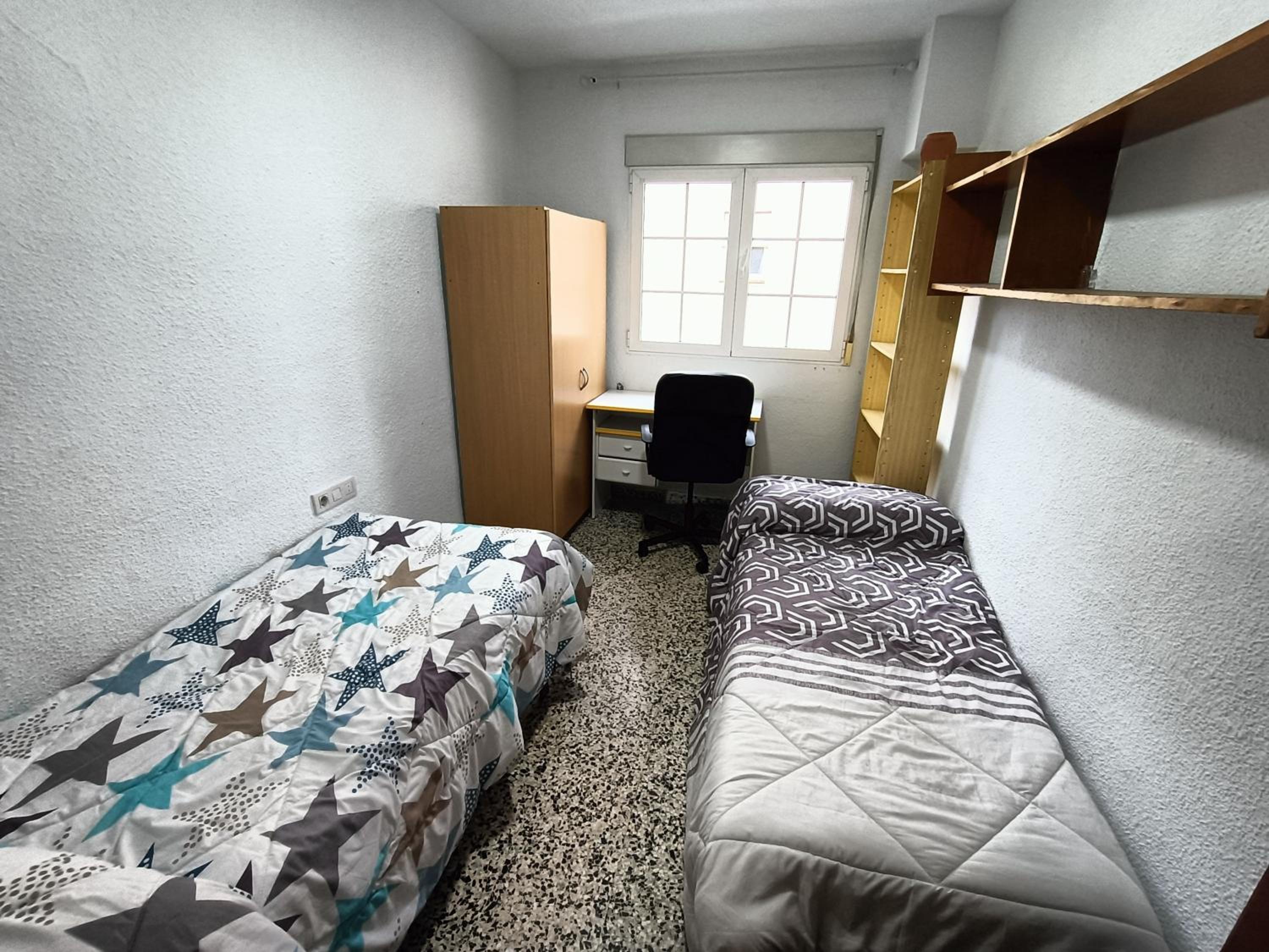 Apartamento 3 dormitorios frente a Hospital de Traumatología