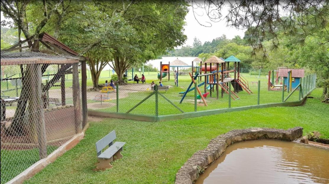 Piscina Climatizada em condomínio - Atibaia SP