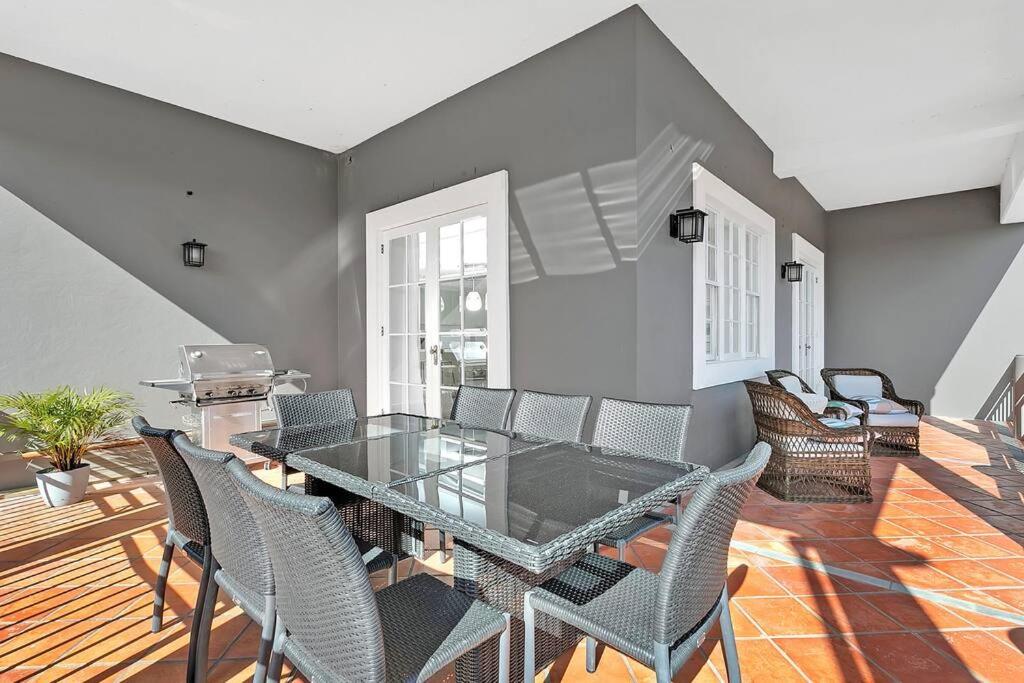 The Grande Port Stephens Luxurious golf and beach getaway on Horizons Golf Resort