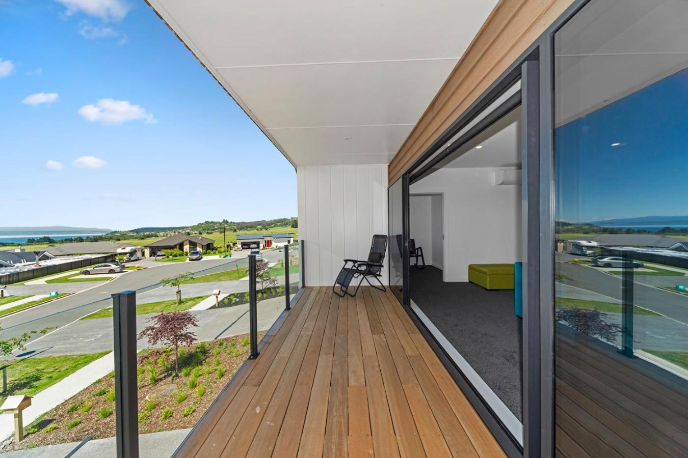 Blue Dun Views - Taupo view 2