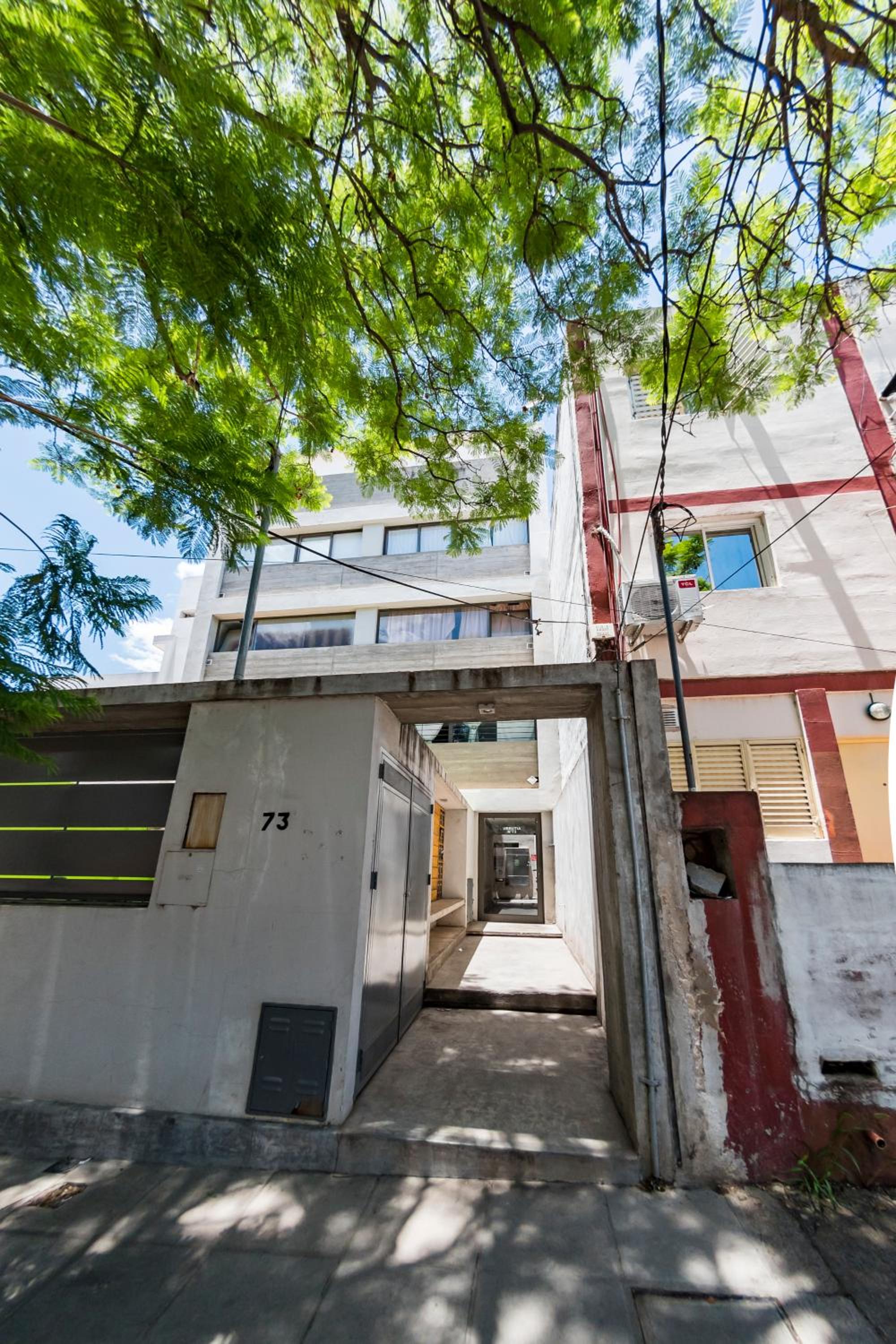 Urrutia 73 - B Alto Alberdi - Loft Elegante con Cochera para un Auto