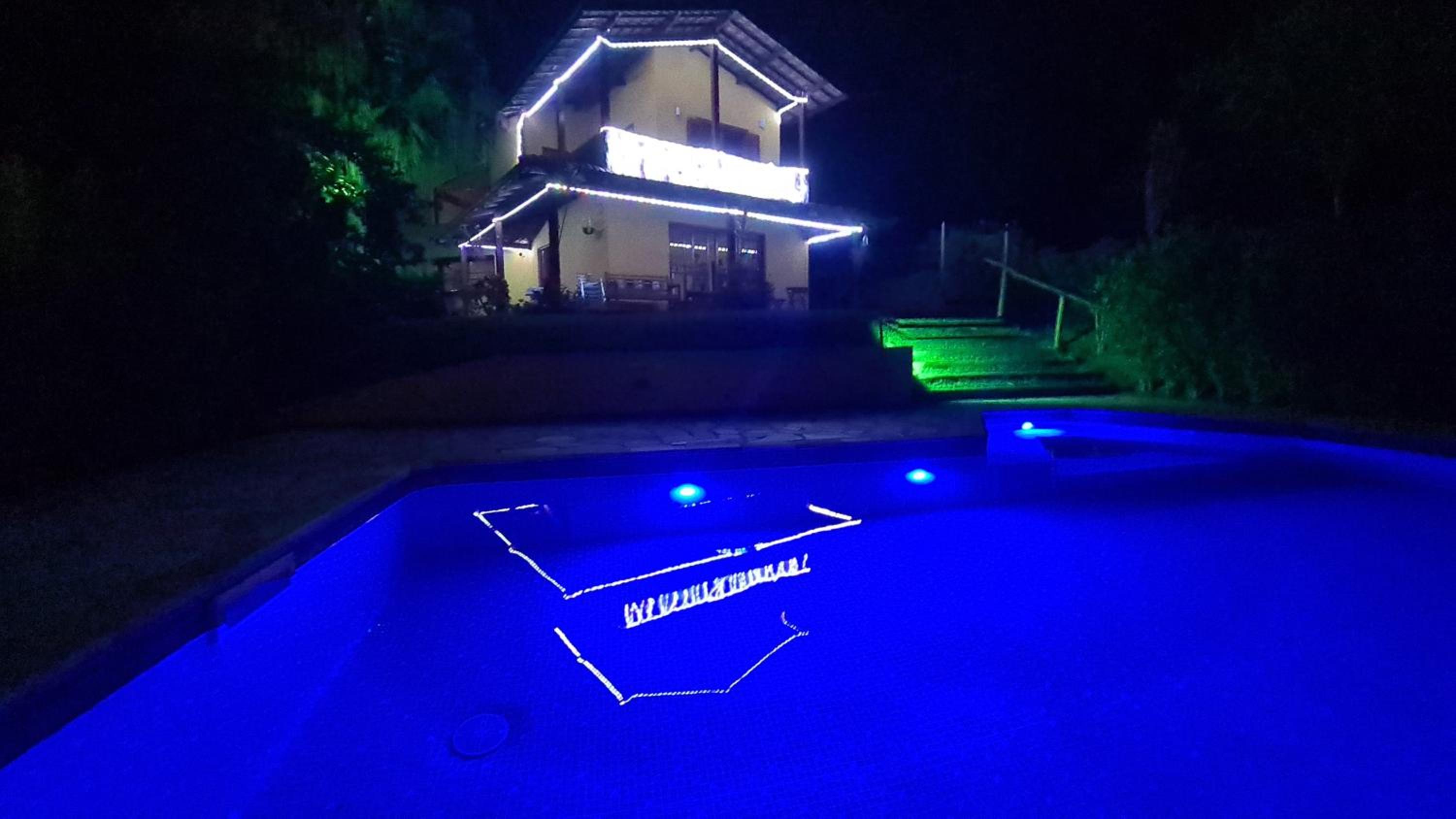 Piscina Climatizada em condomínio - Atibaia SP