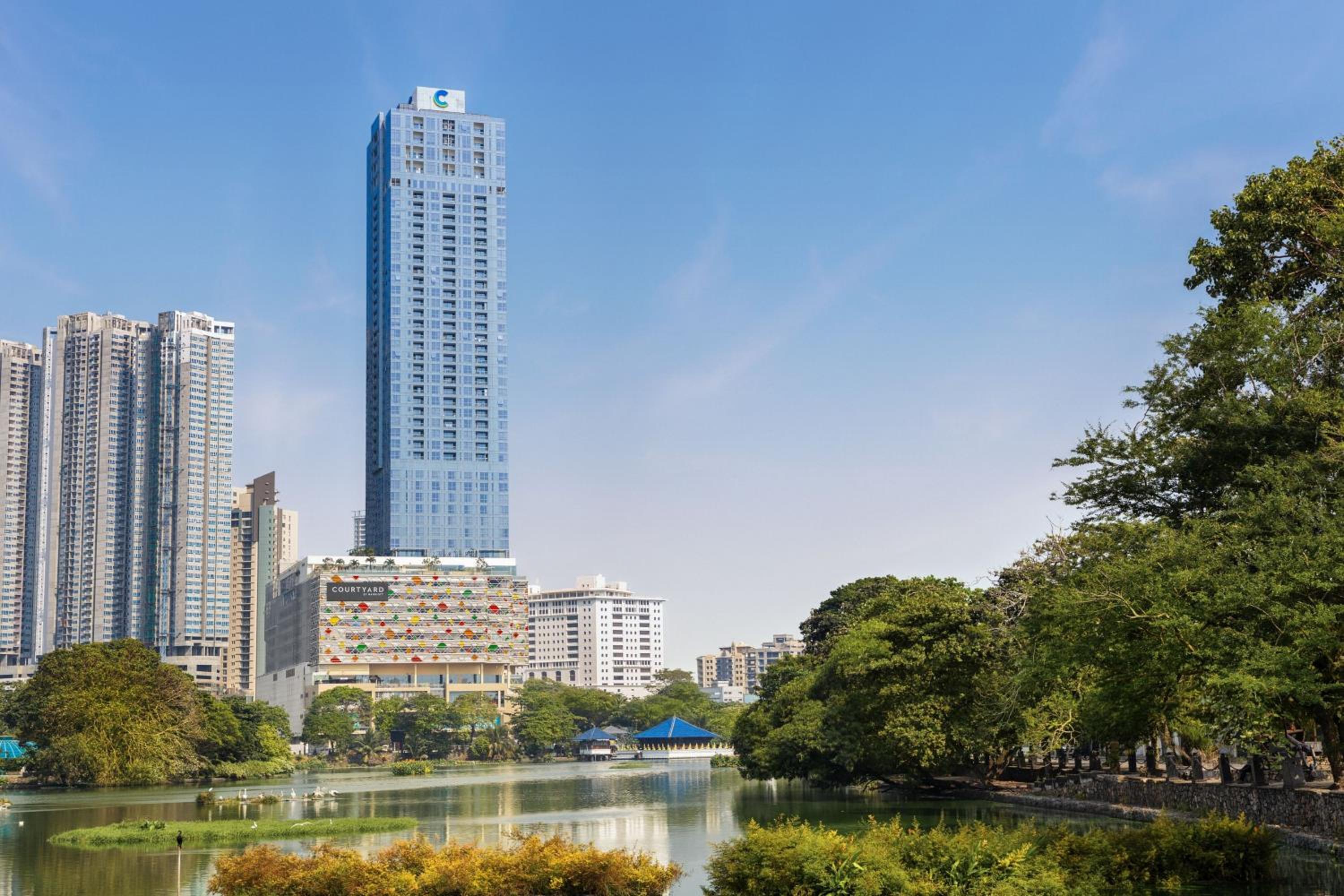 Hotel Courtyard by Marriott Colombo - Image 1