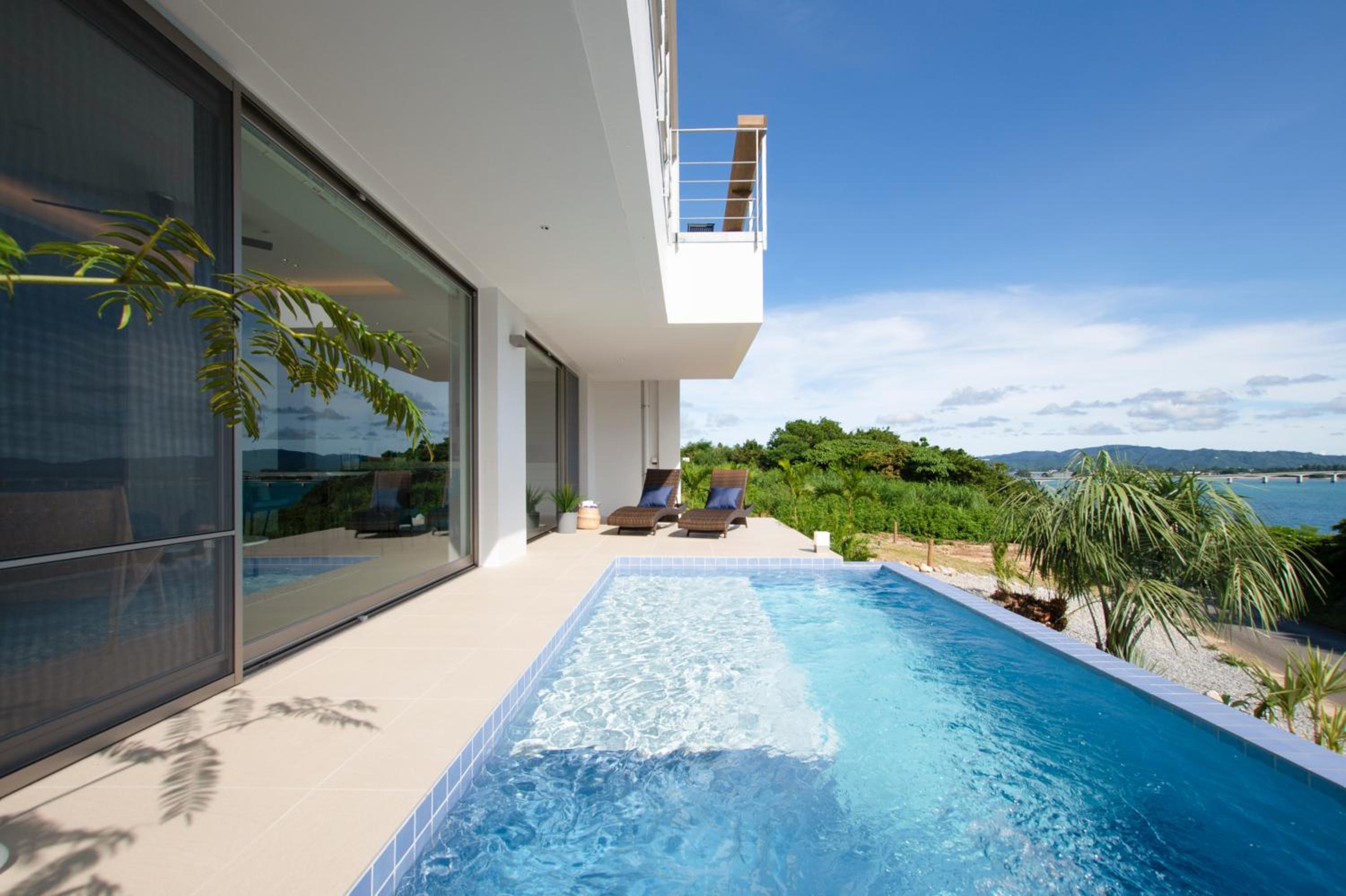 KOURI VILLA Indigo view 2
