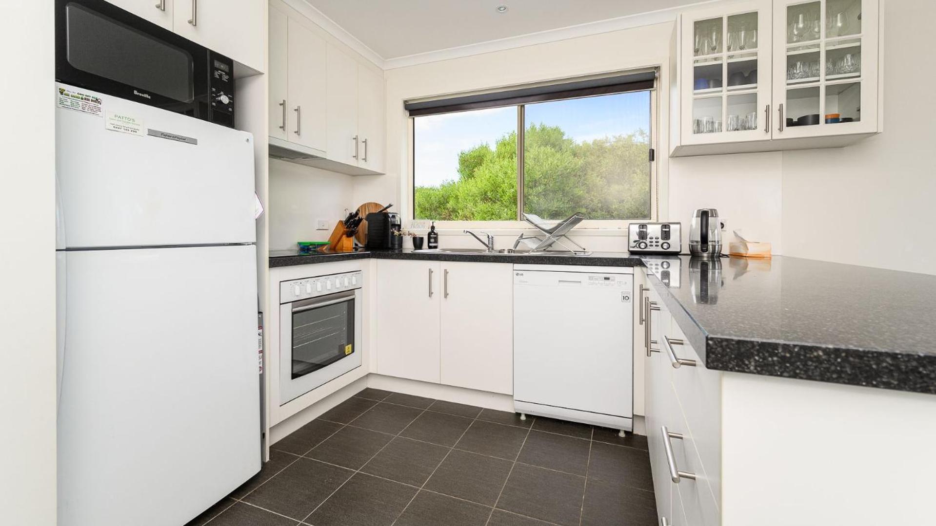 Pleiades Venus Bay pet friendly