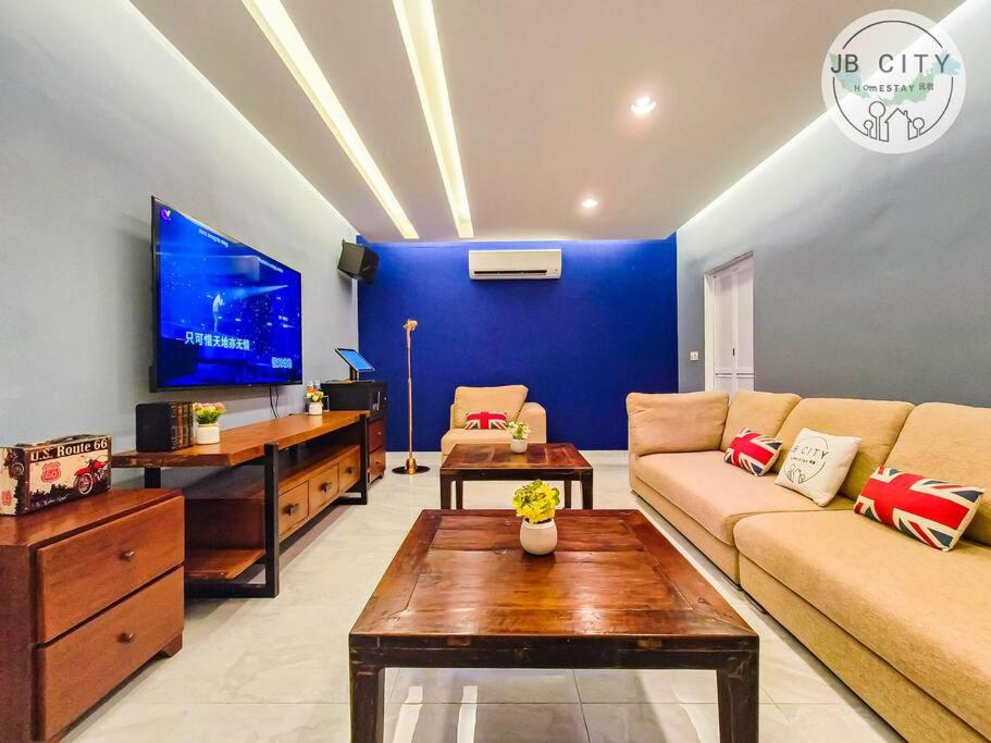 Gran Estancia Villa @ JBcity Home
