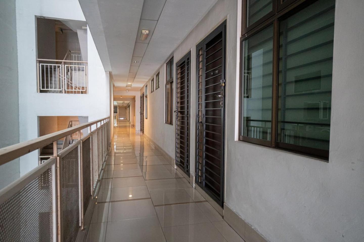 Mount Austin #Palazio A2 Pool view 1-2Pax #MSPro