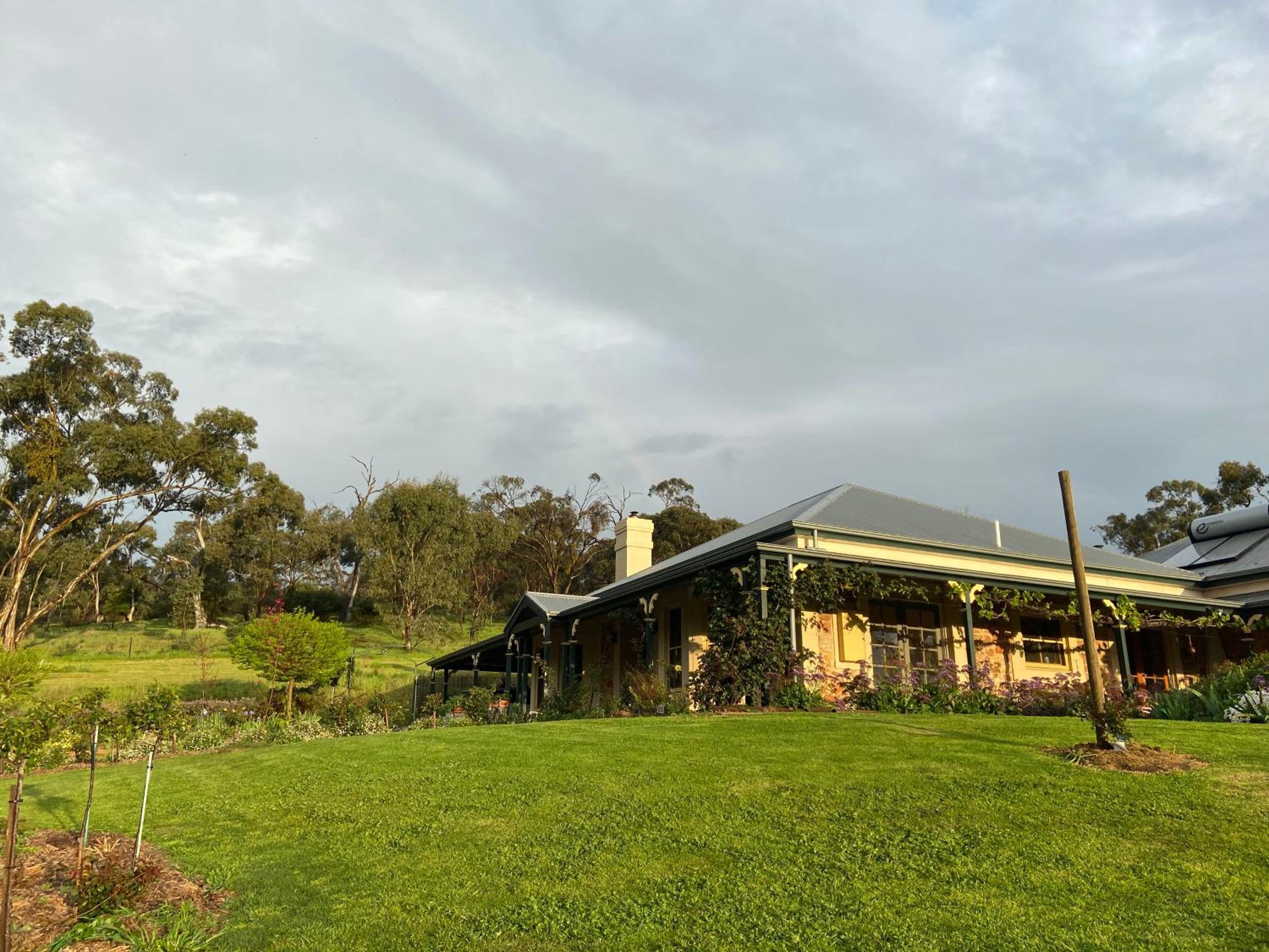 Battunga Cottages