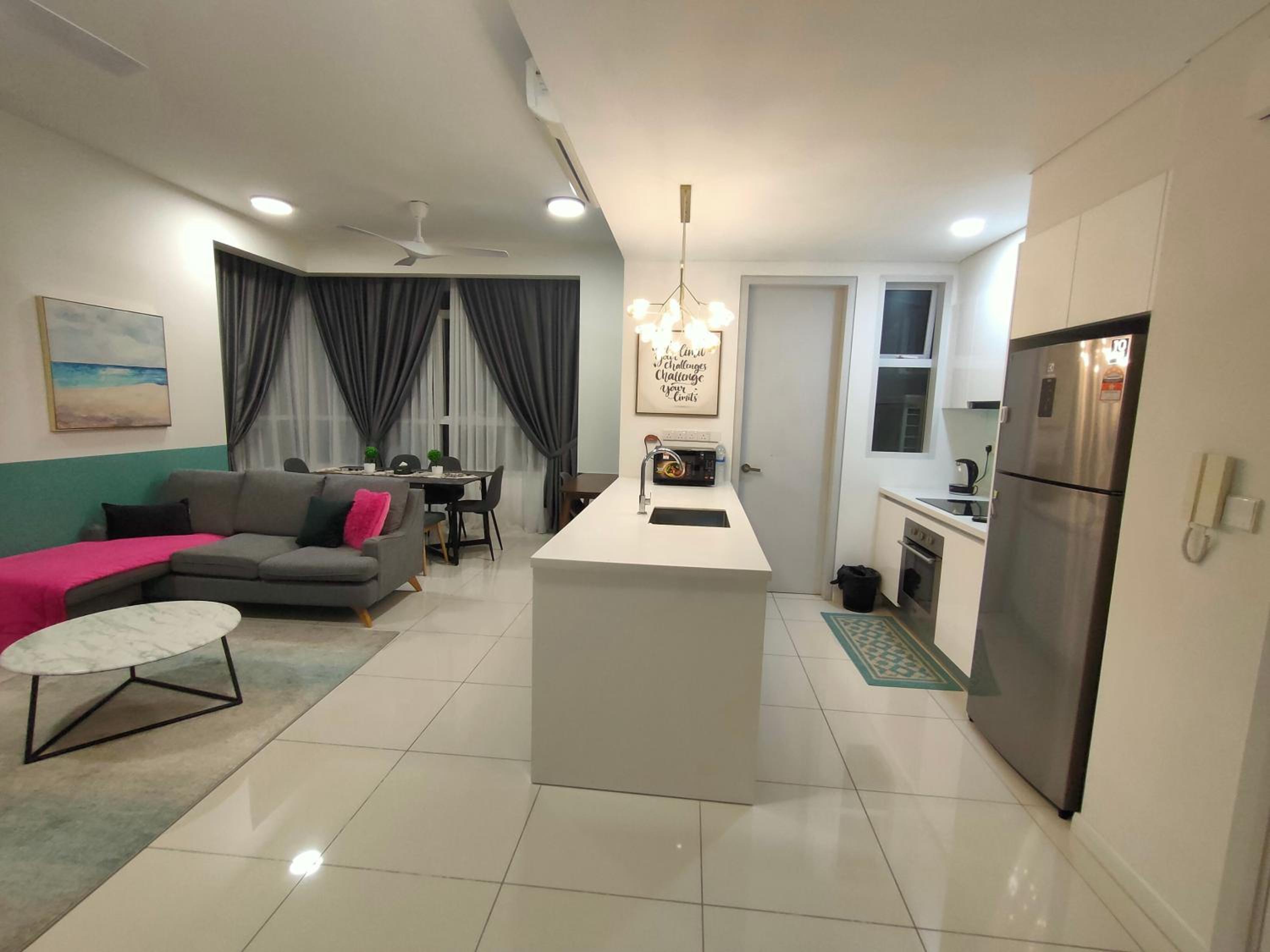 KL EAST RIDGE RARA SUITE HOMESTAY