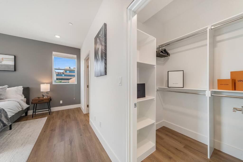 CHARMING 4BDR TOWN HOUSE