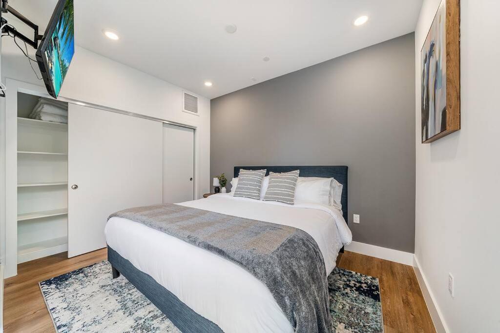 CHARMING 4BDR TOWN HOUSE