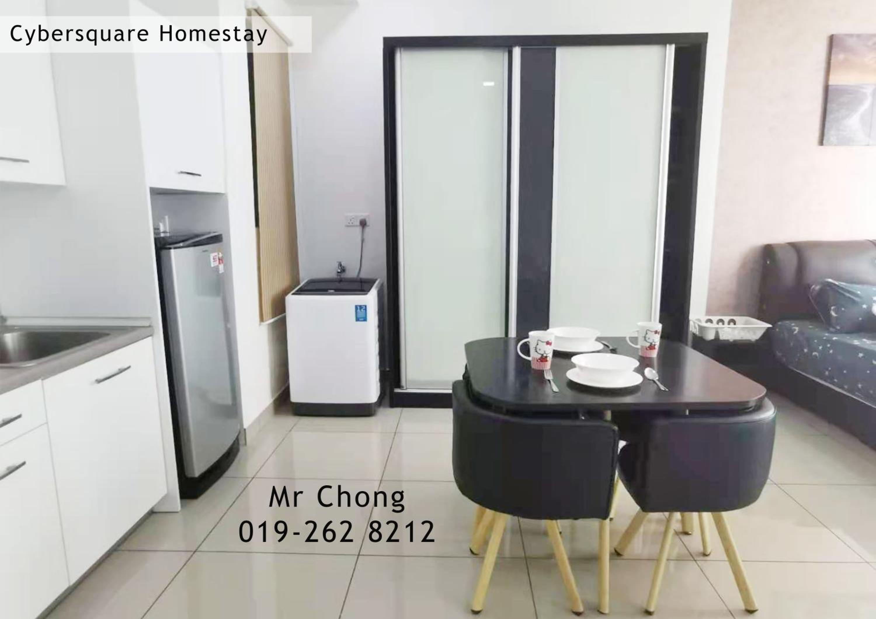 Cybersqaure Studio Suites with Wifi photo 3