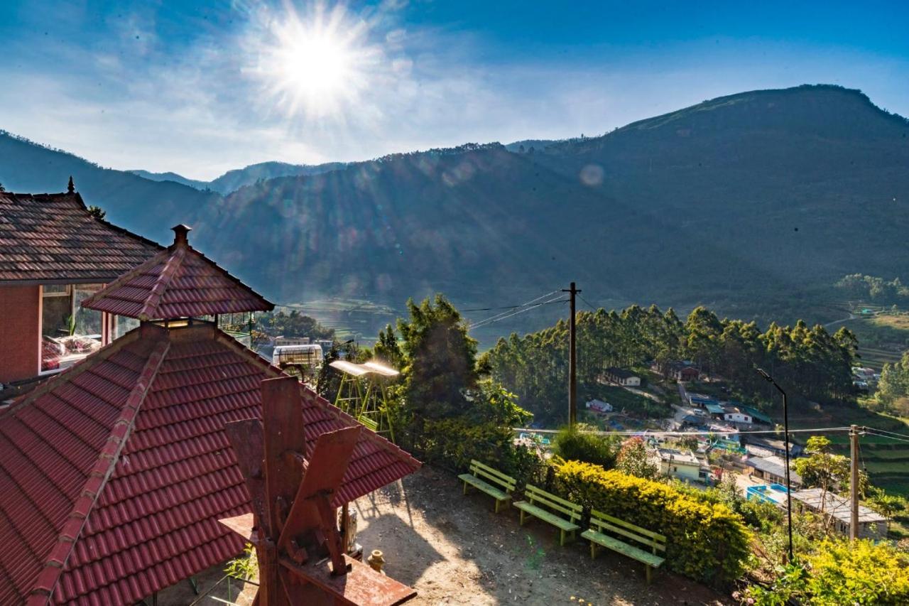 Castillo De Woods , The Private Luxury Villa , 8 BHK, Vattavada view 3