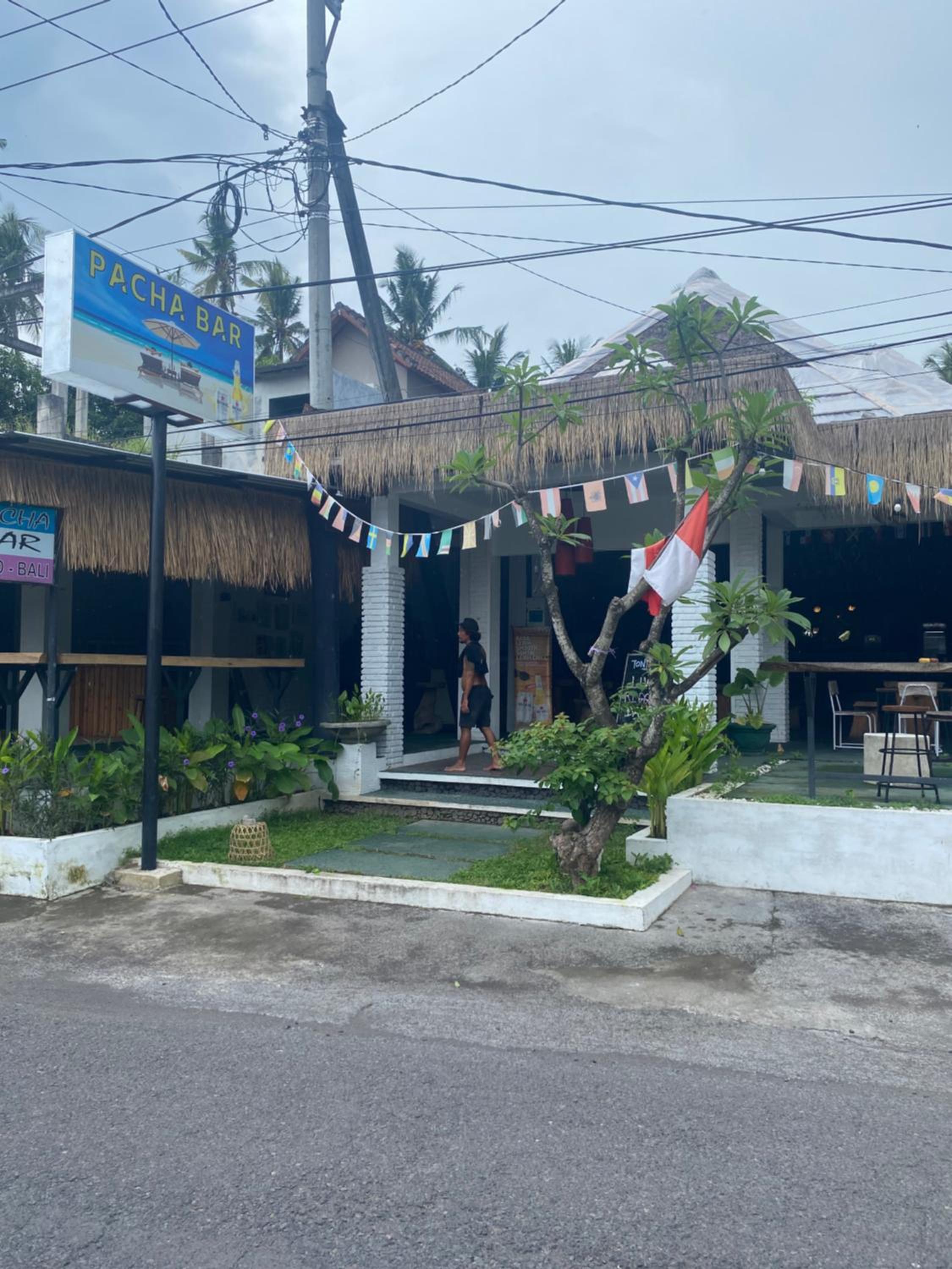 PACA'S Reggae Bar & Hostel view 4
