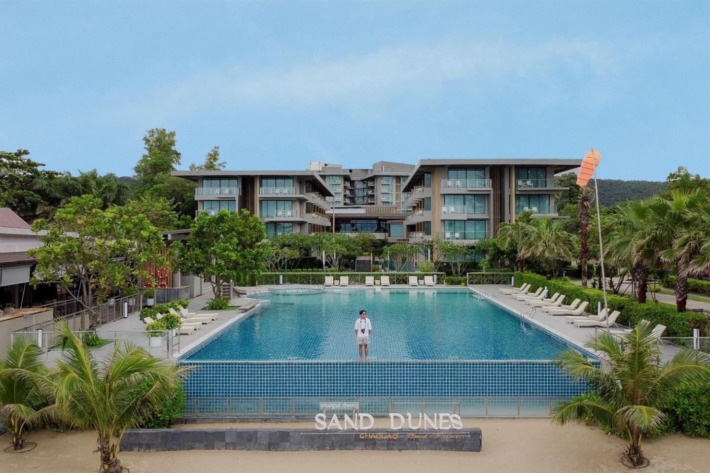 Sand Dunes Chaolao Beach Resort