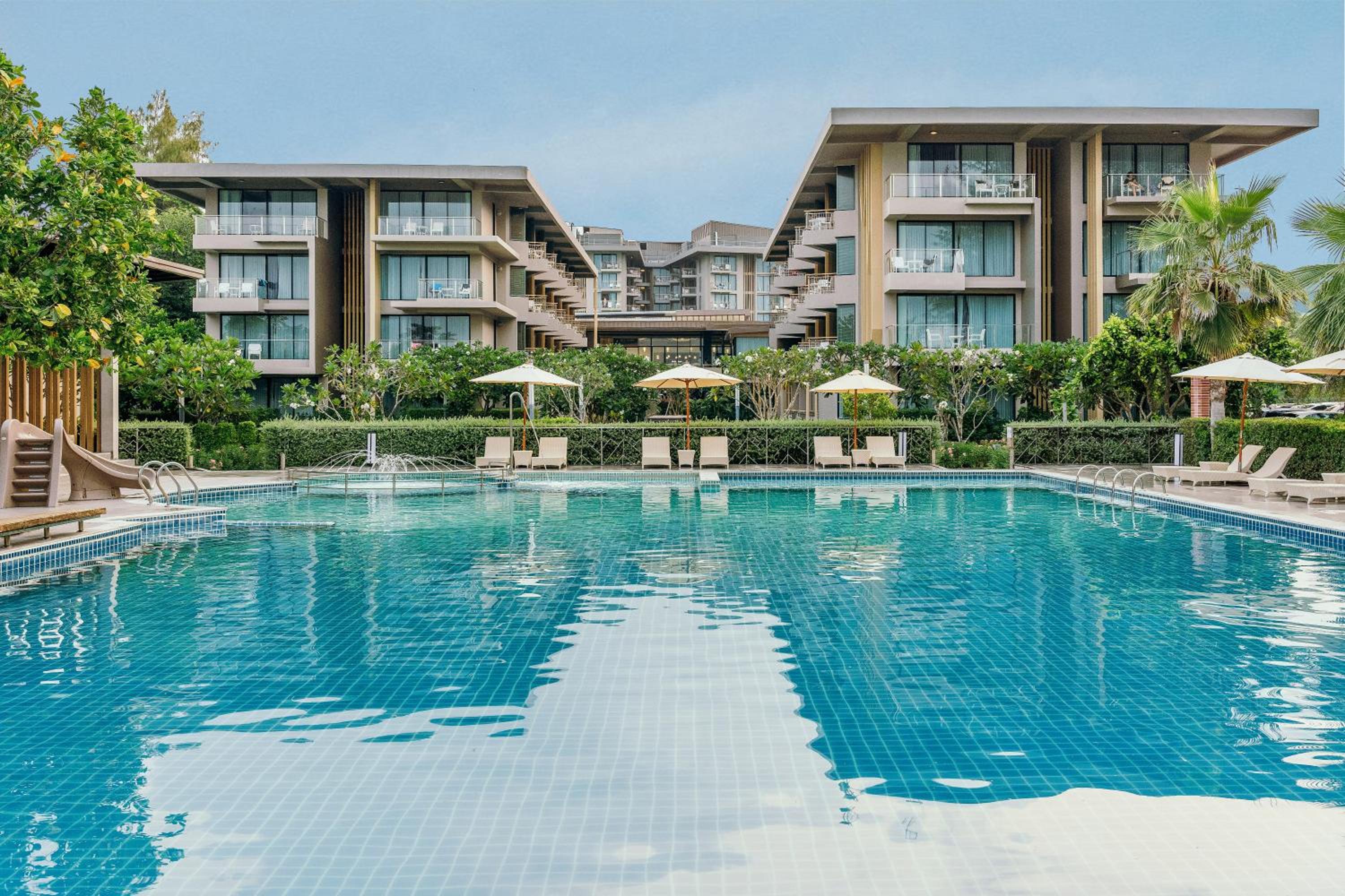 Sand Dunes Chaolao Beach Resort