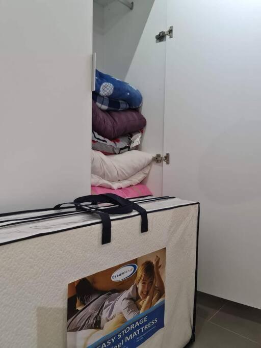 Cozy Seaview Studio 2 HSHomestay
