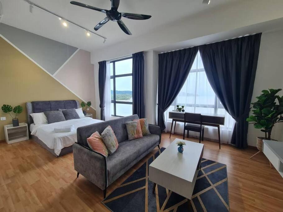 Cozy Seaview Studio 2 HSHomestay