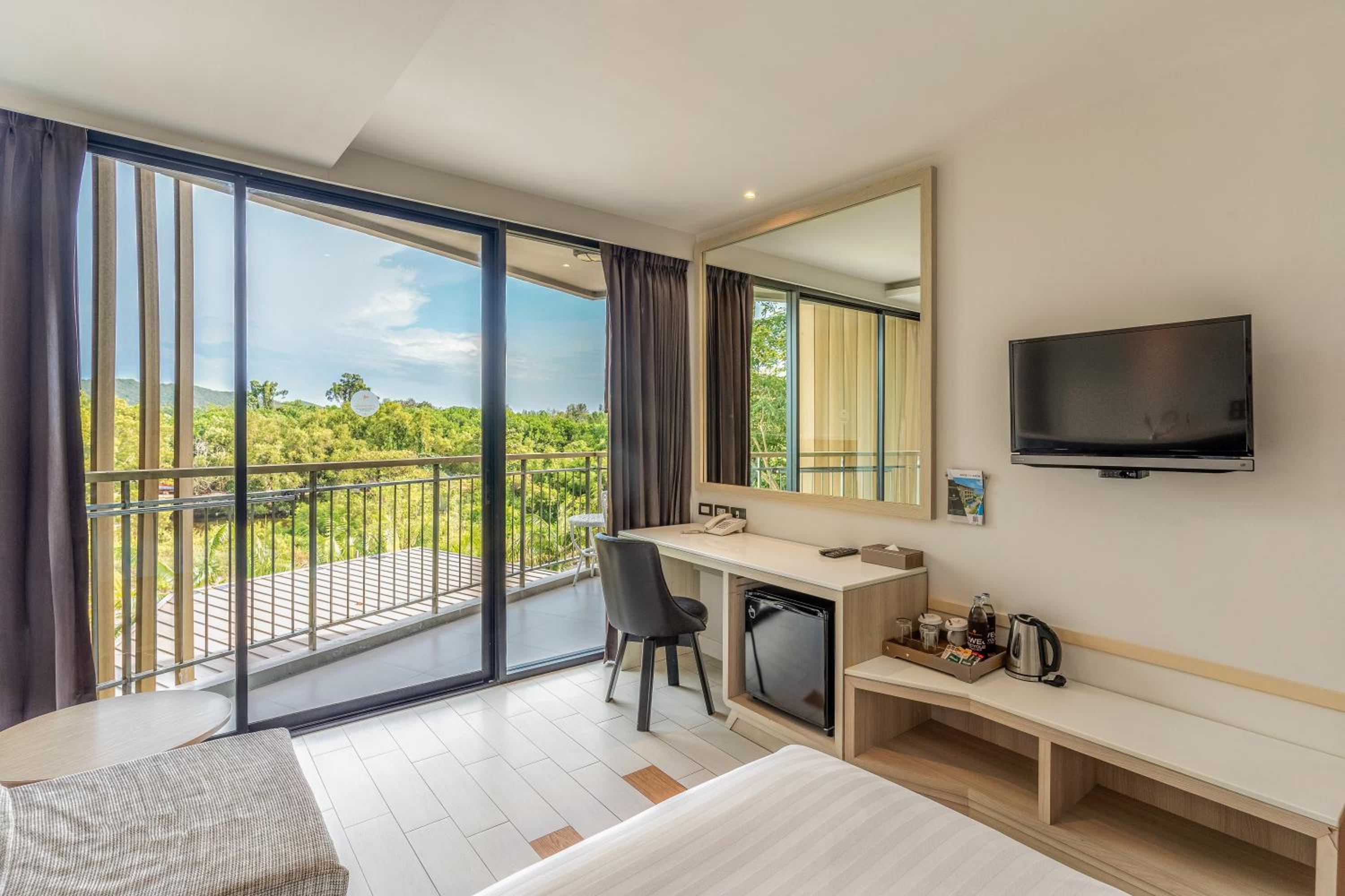 Sand Dunes Chaolao Beach Resort