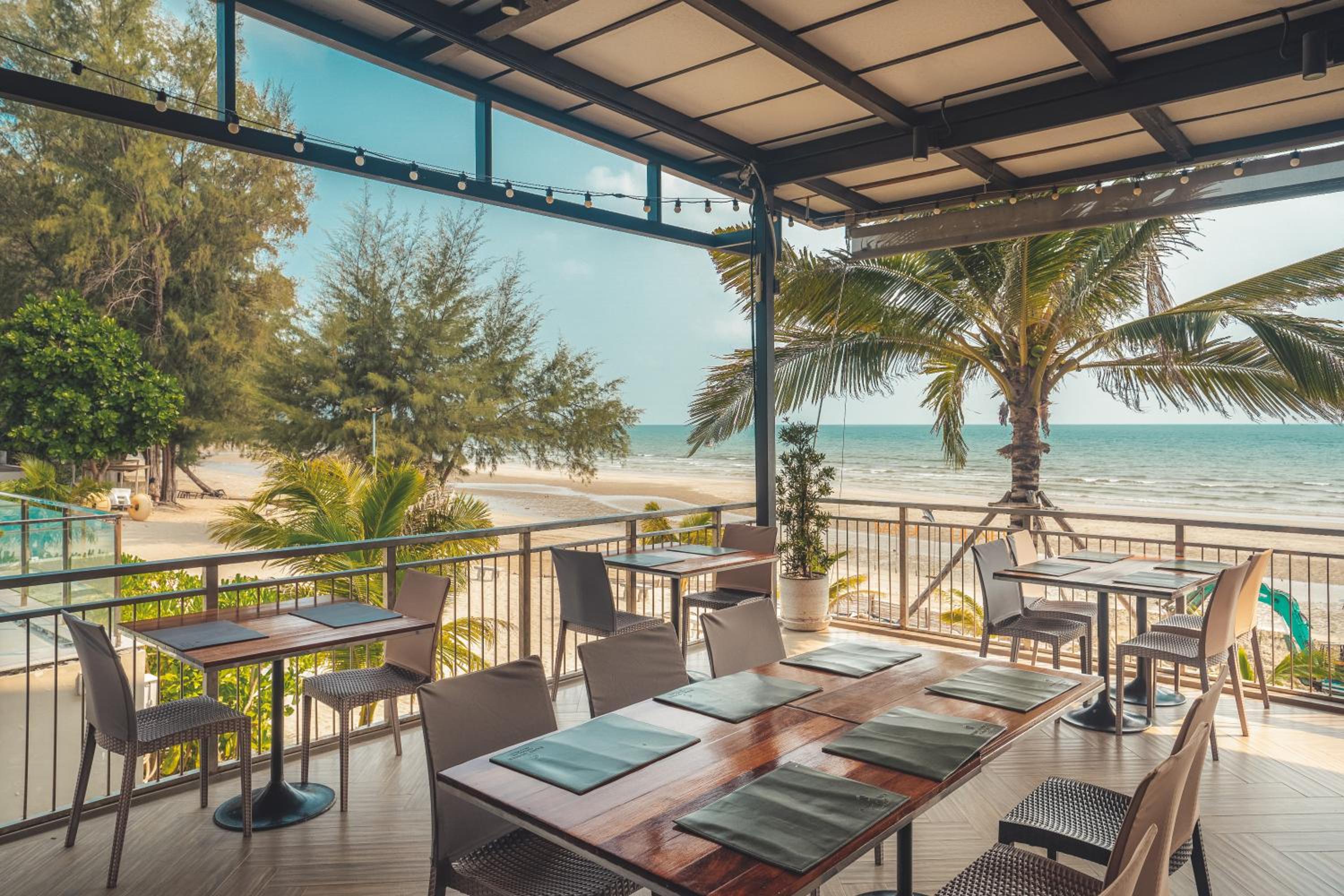 Sand Dunes Chaolao Beach Resort