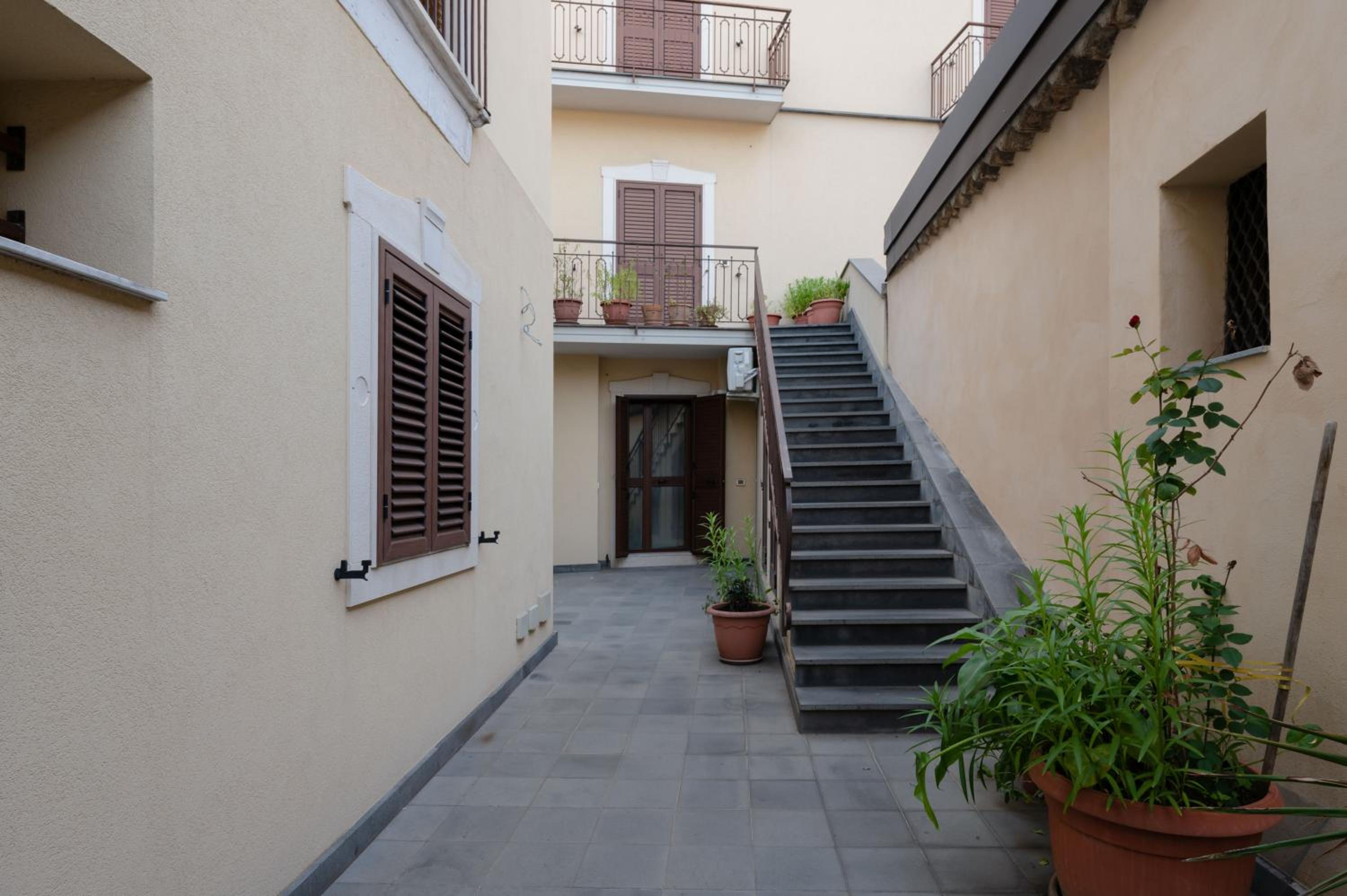 GuestHost - Catania Historic Center Modern Apt view 2