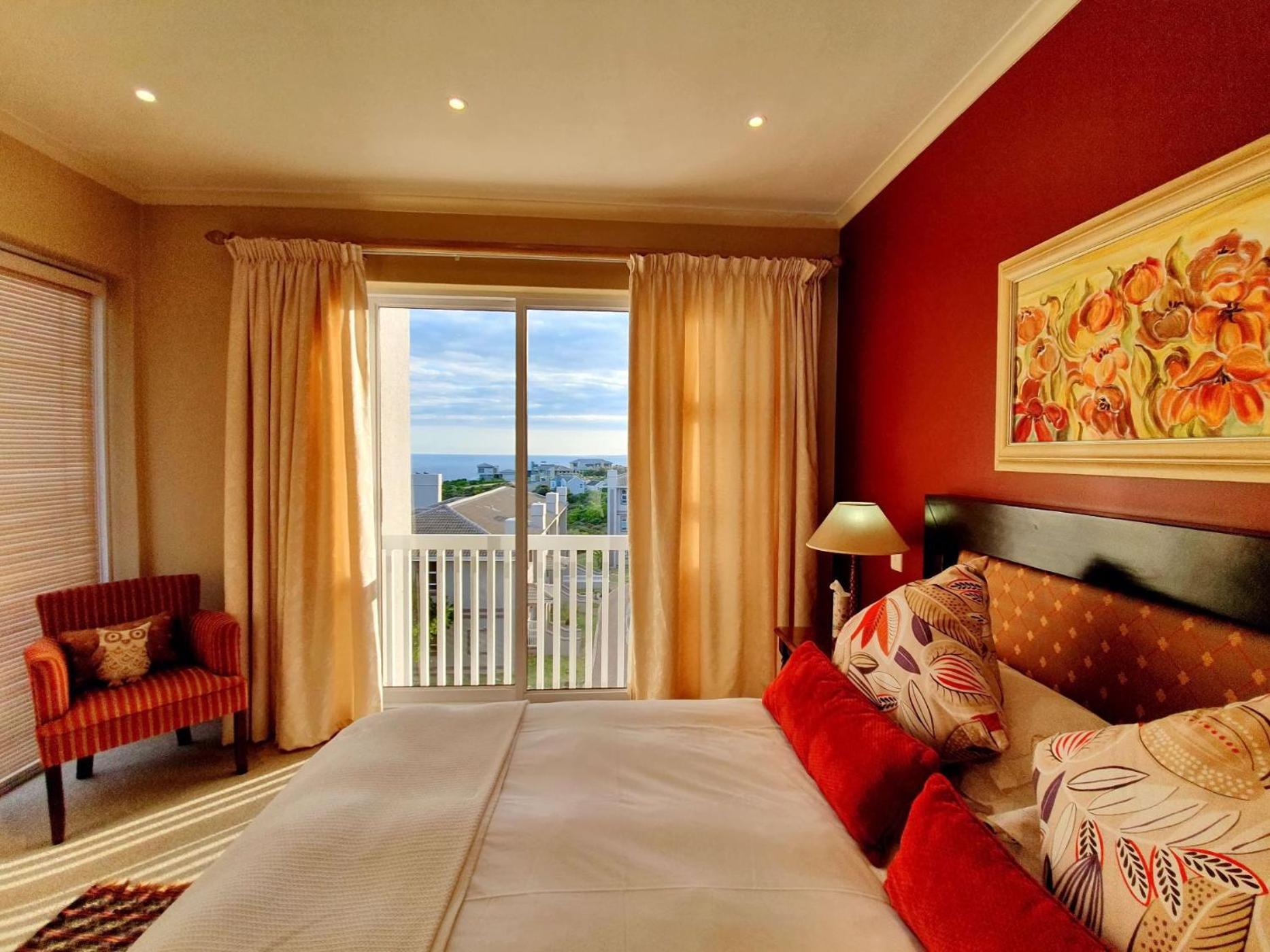 Luxury Villa in Pinnacle Point with Inverter view 3