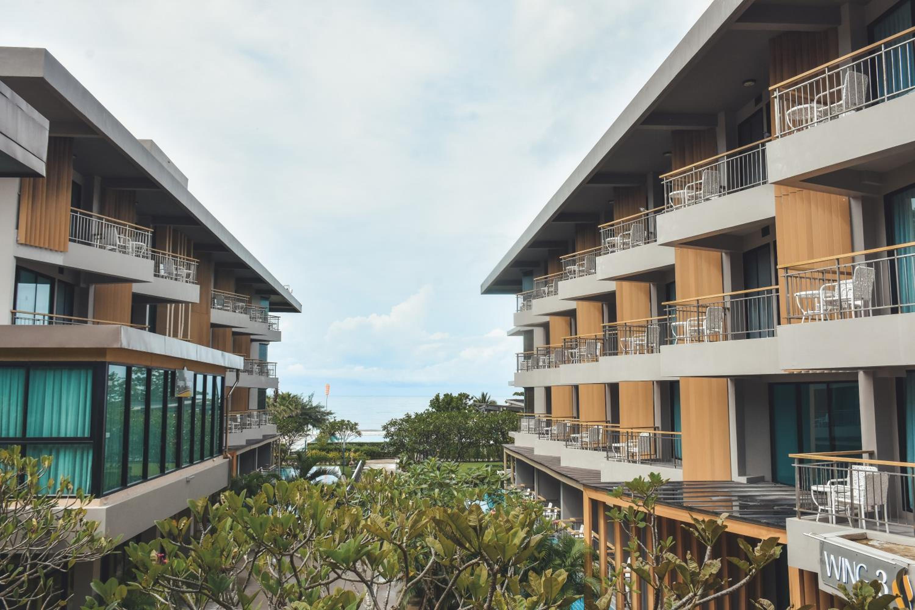 Sand Dunes Chaolao Beach Resort