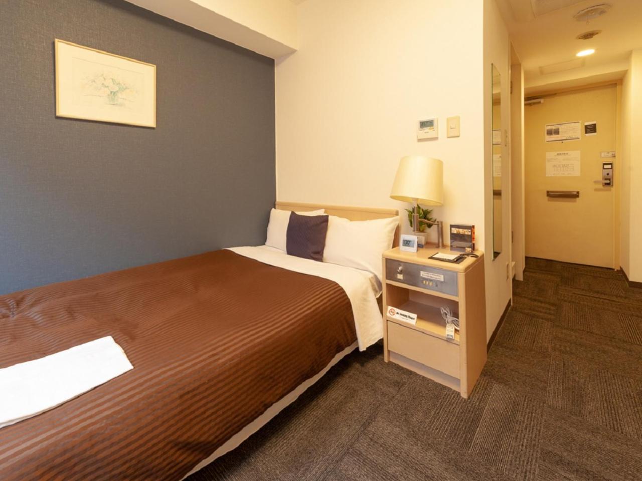 HOTEL LiVEMAX BUDGET Shinbashi photo 3