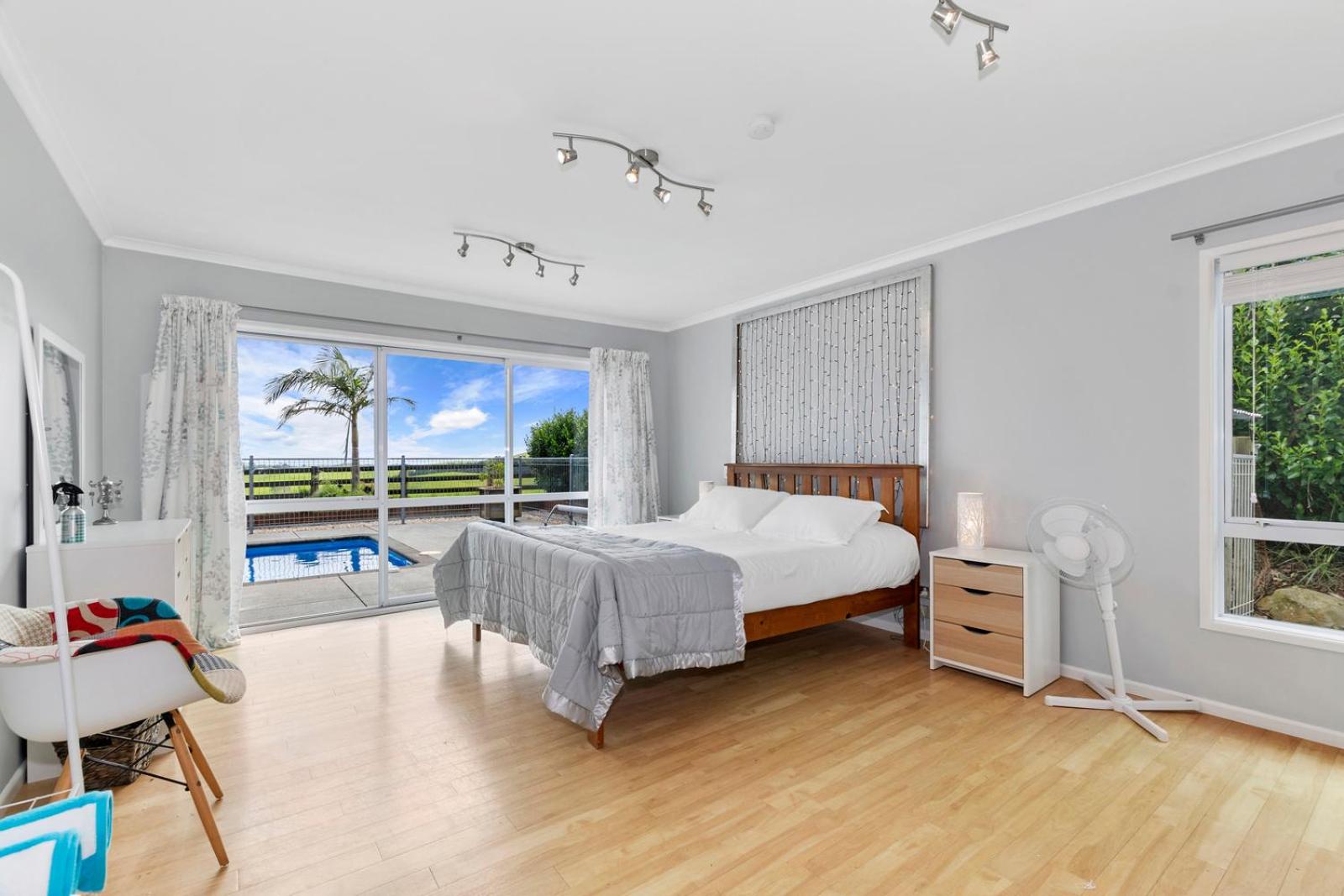 Green View - Parua Bay Holiday Home