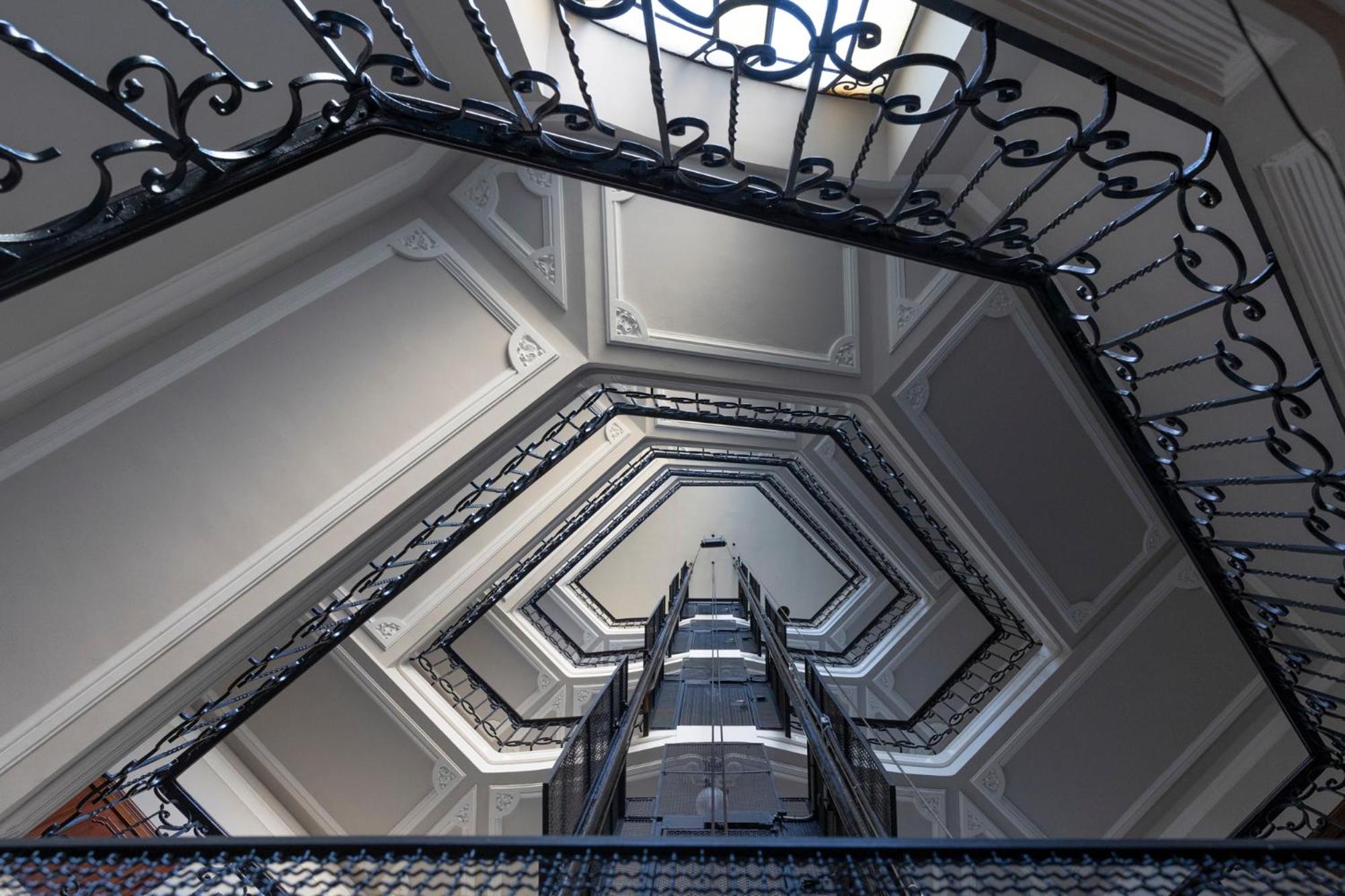 Re Umberto luxury apartment photo 4