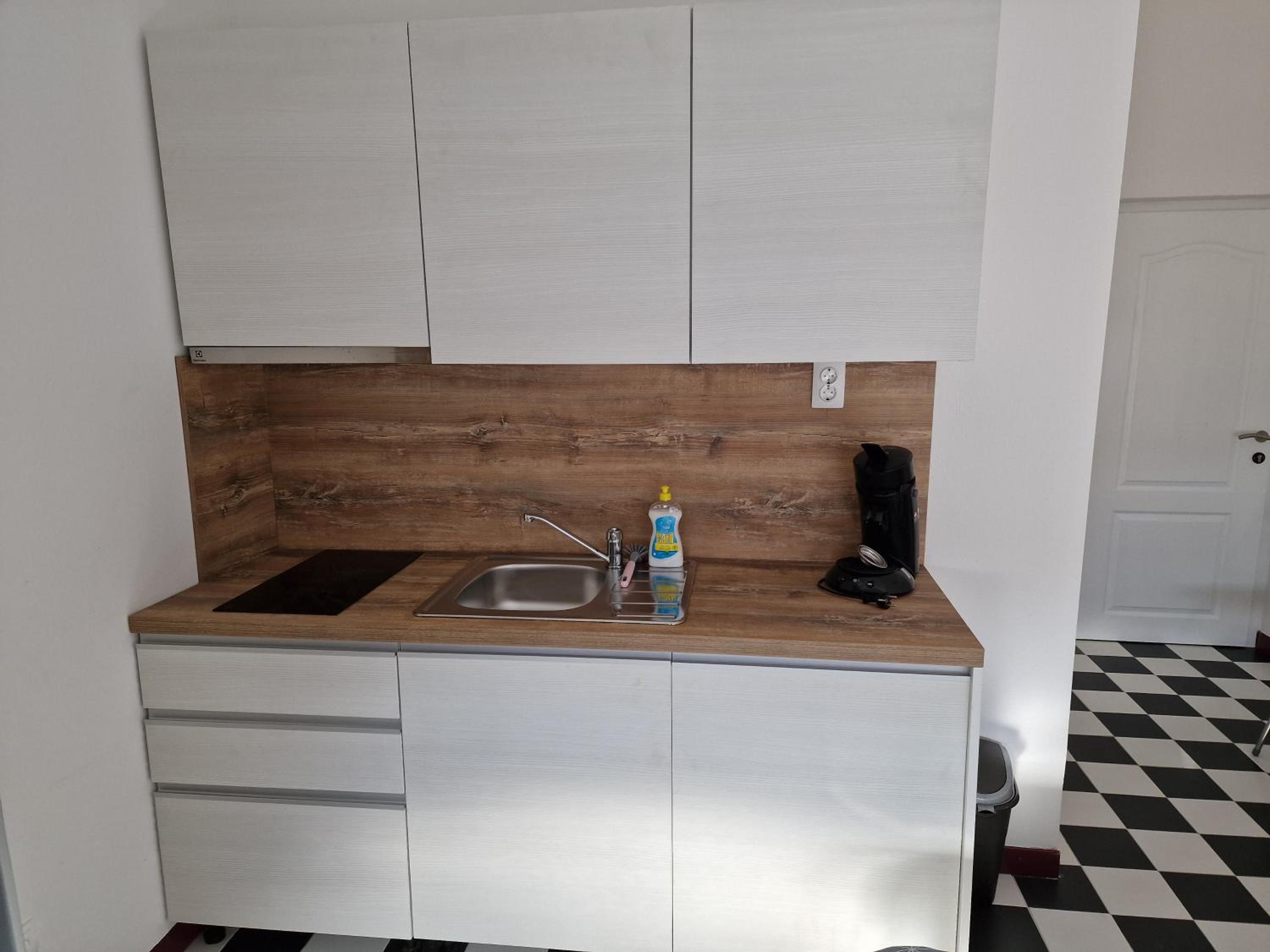 Photo 13