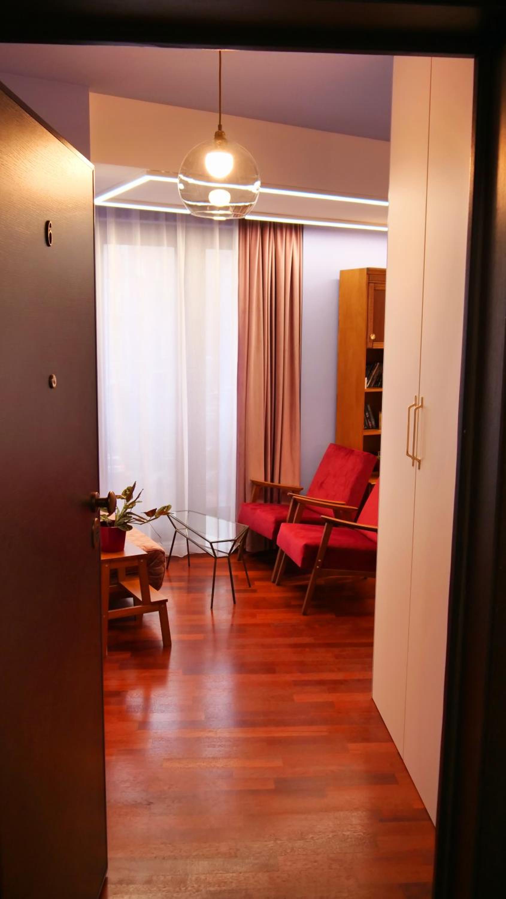 Downtown Italian Studio view 5