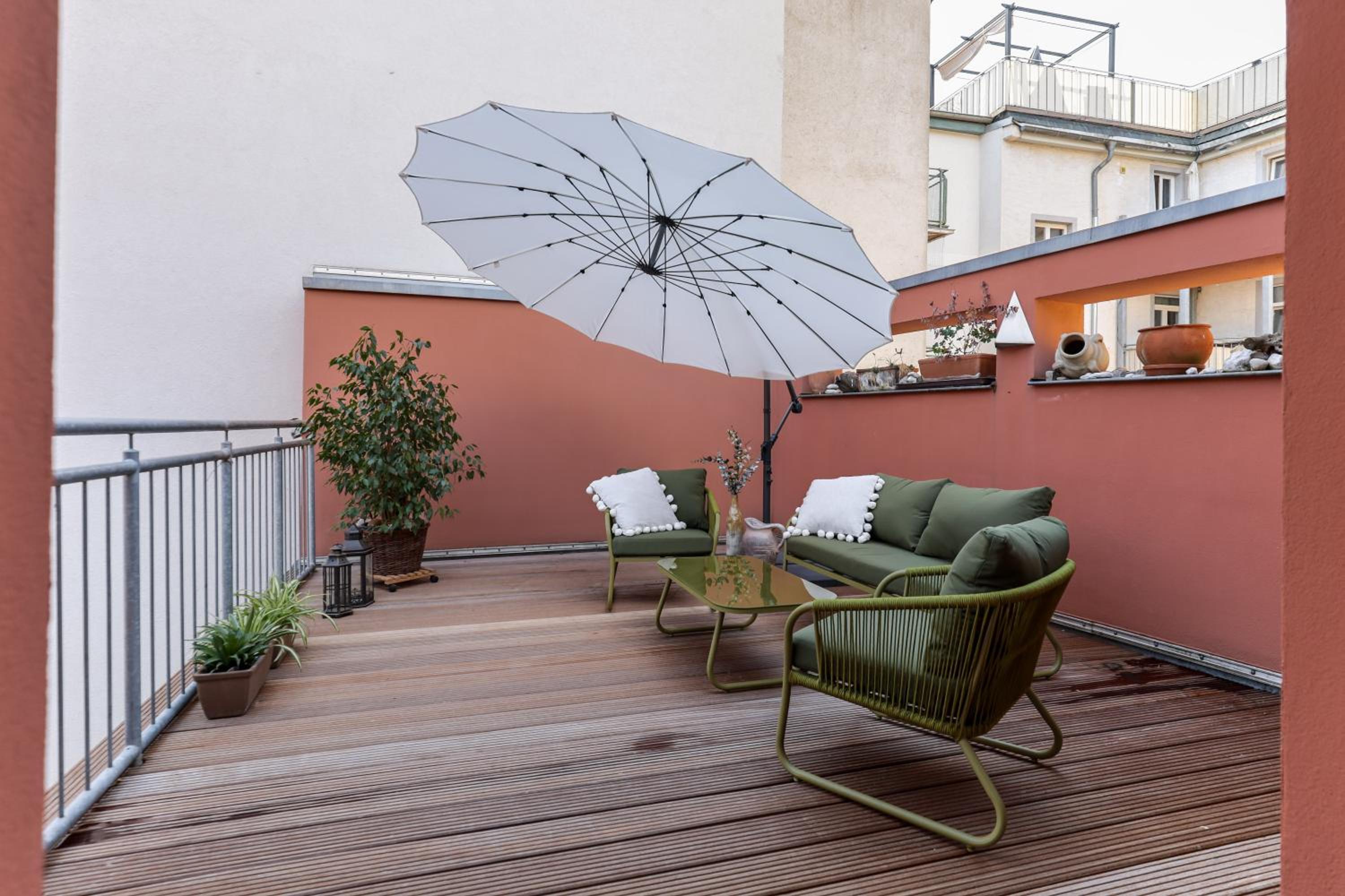 balance & terrace