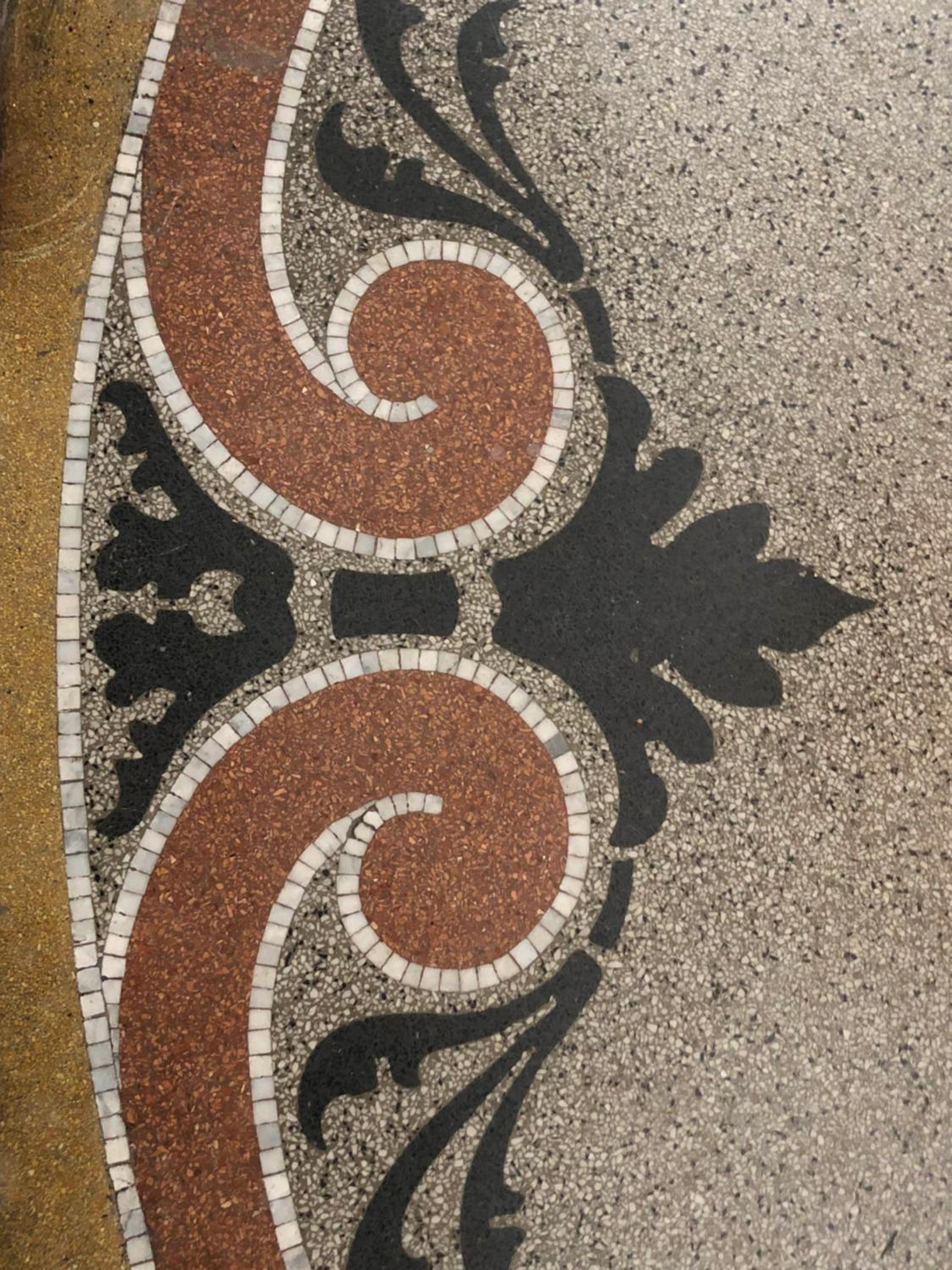 Re Umberto luxury apartment photo 2