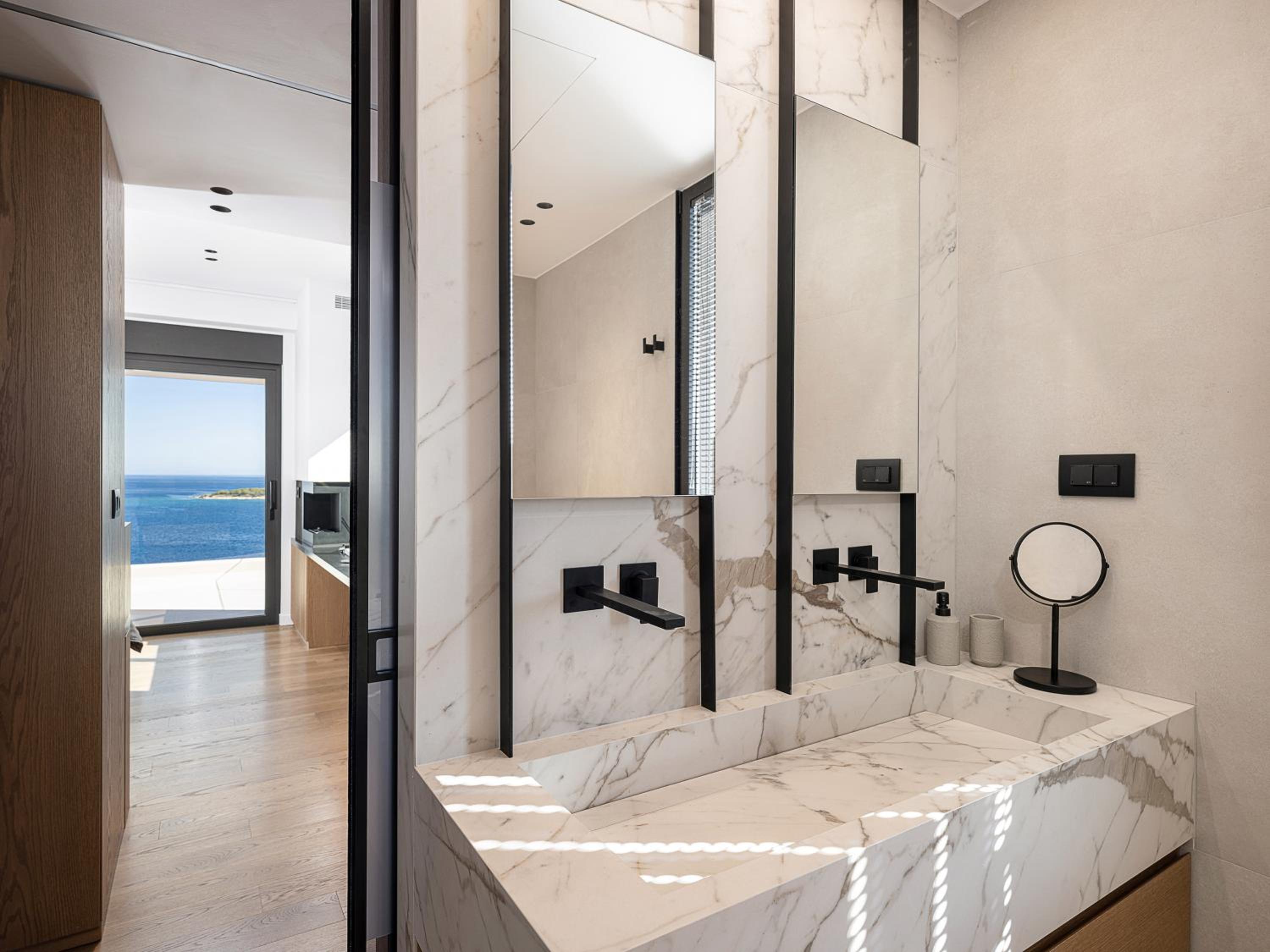 Searenity Villa