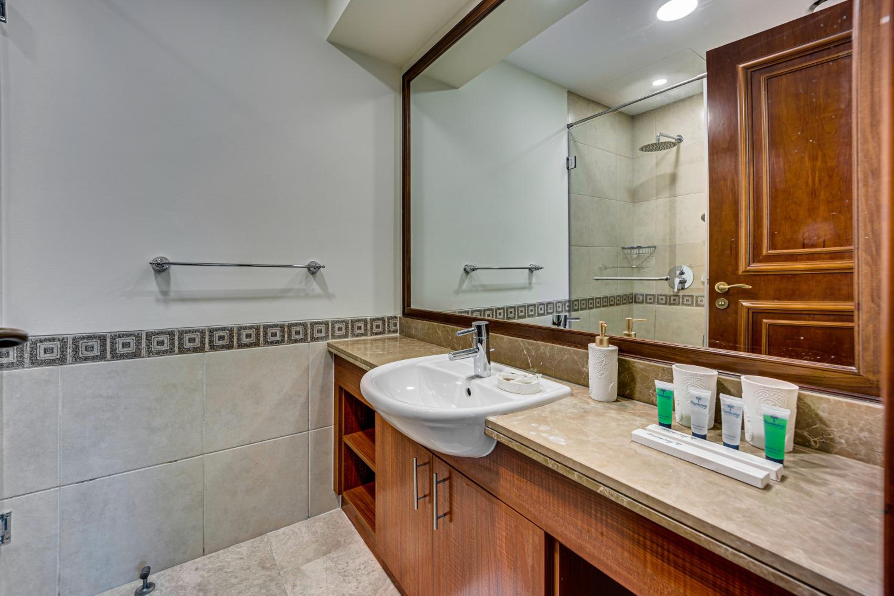Harmony Vacation Homes - South Residence