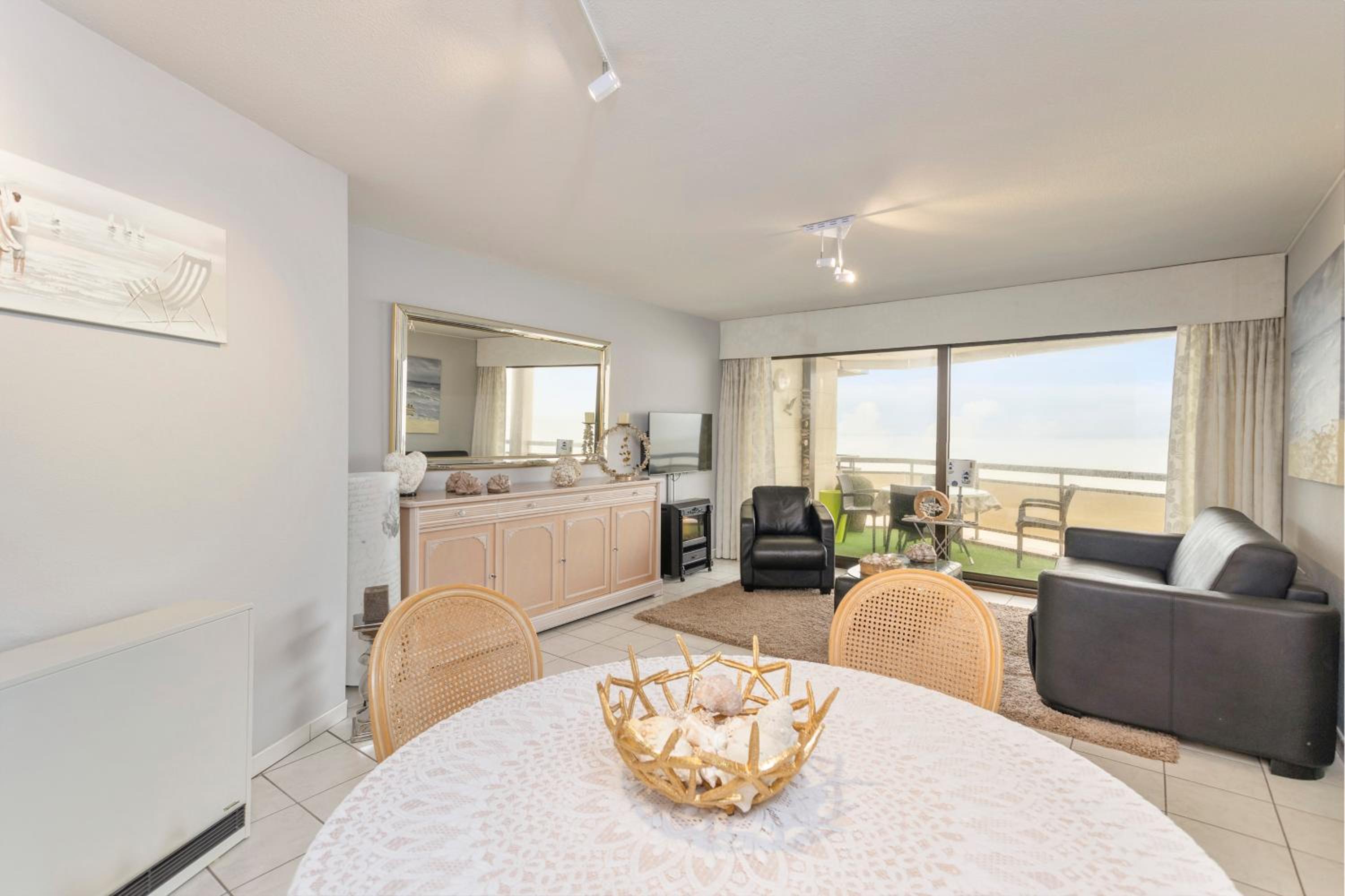 seaview apartment margo